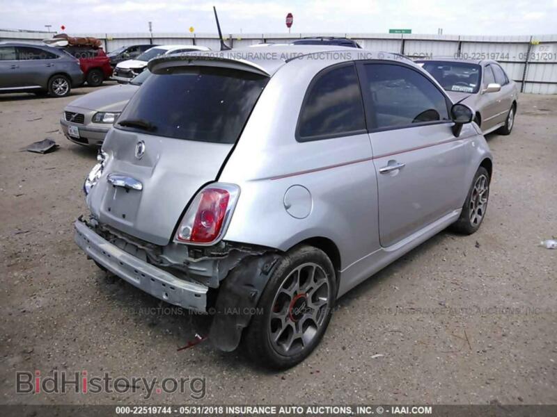2012 Fiat 500 (VIN 3C3CFFBR4CT125945) — фото 4 из 10