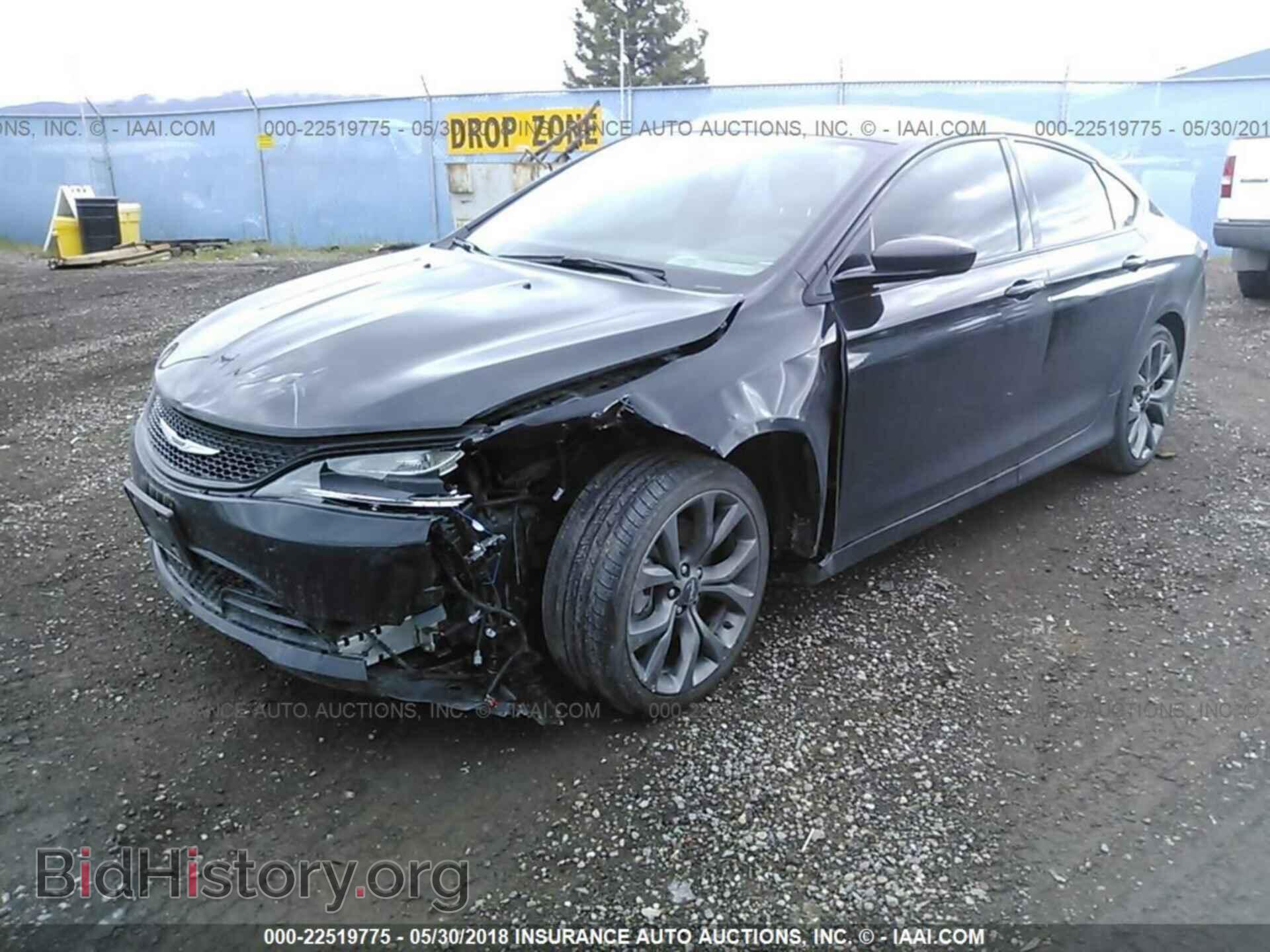 2016 Chrysler 200 - VIN: 1C3CCCBB7GN162097 - Photo 2