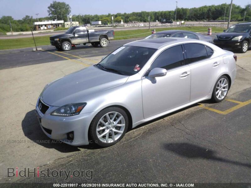2011 Lexus IS (VIN JTHCE5C28B5001166) — фото 2 из 10