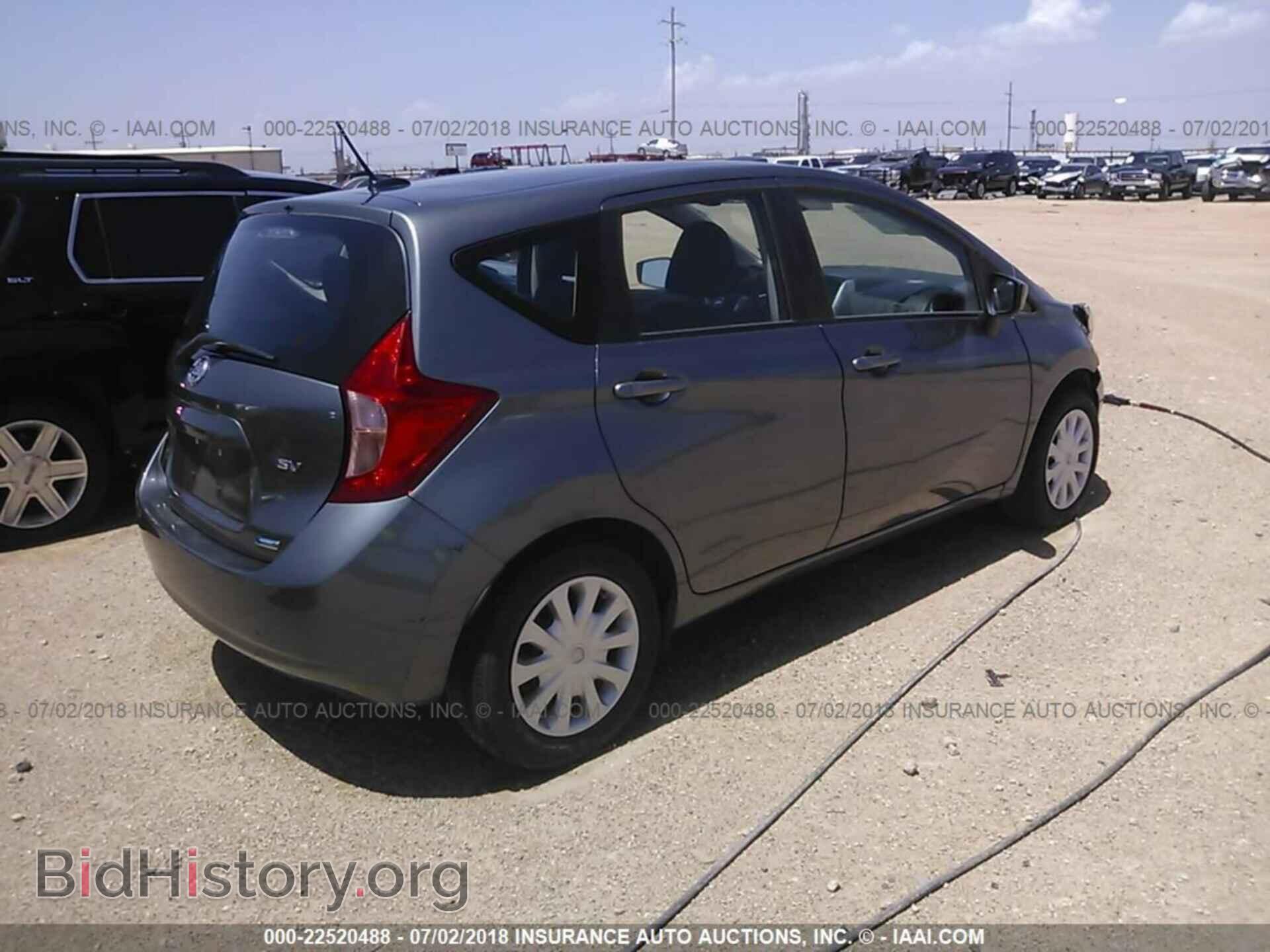2016 Nissan Versa note - VIN: 3N1CE2CP4GL358284 - Фото 4