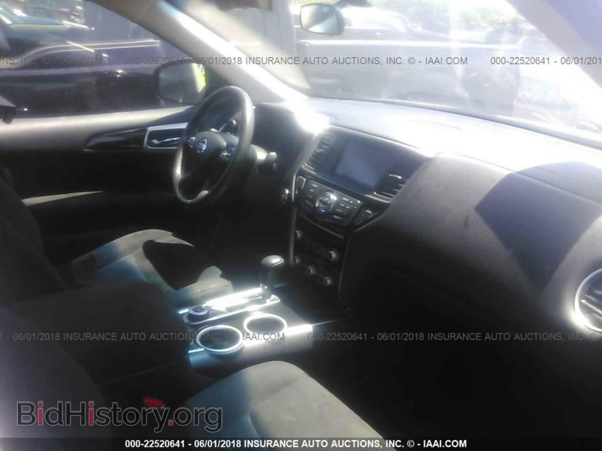 2014 Nissan Pathfinder - VIN: 5N1AR2MM2EC724583 - Фото 5