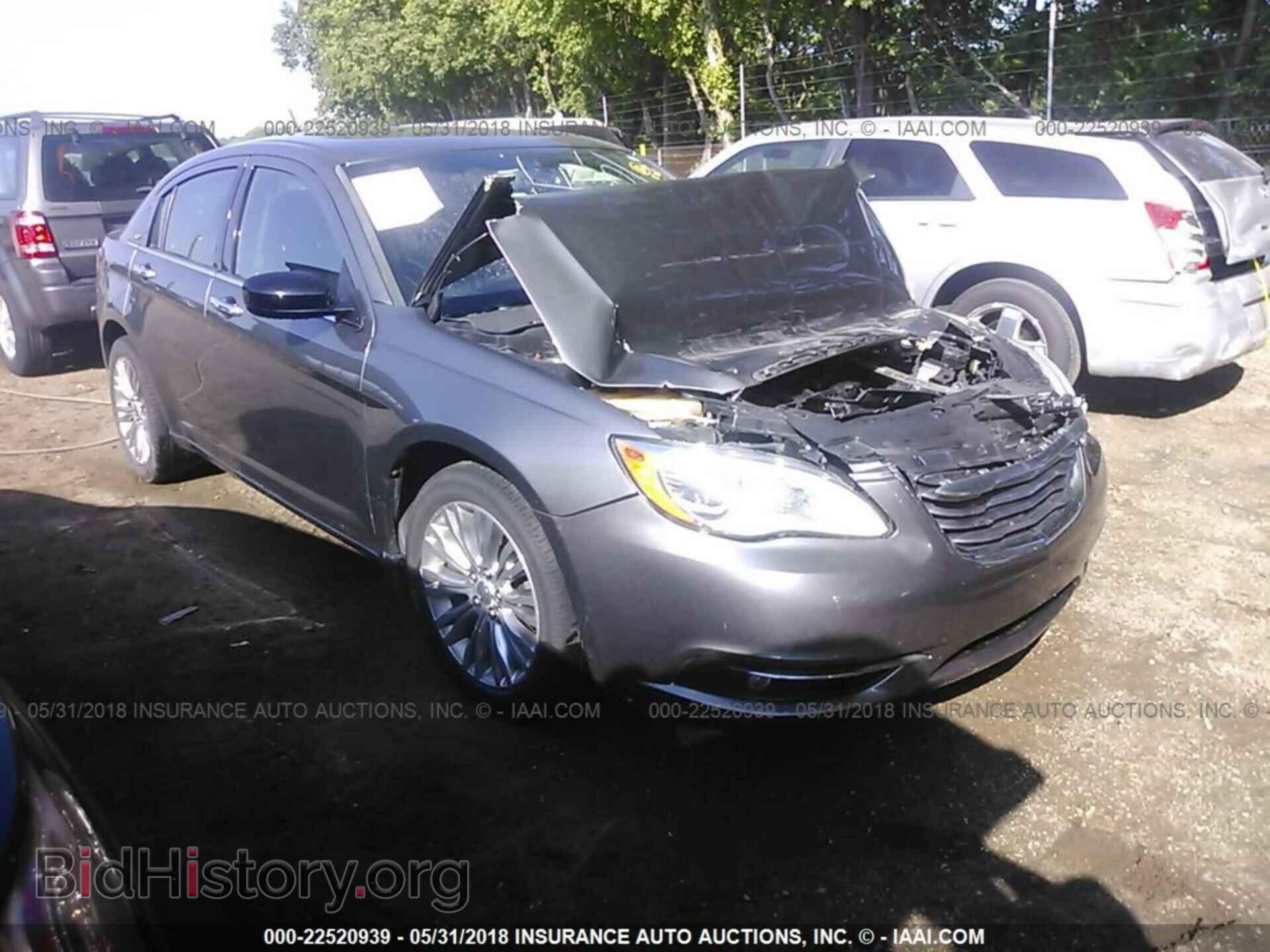 Фотография 1C3CCBCGXDN615015 - Chrysler 200 2013