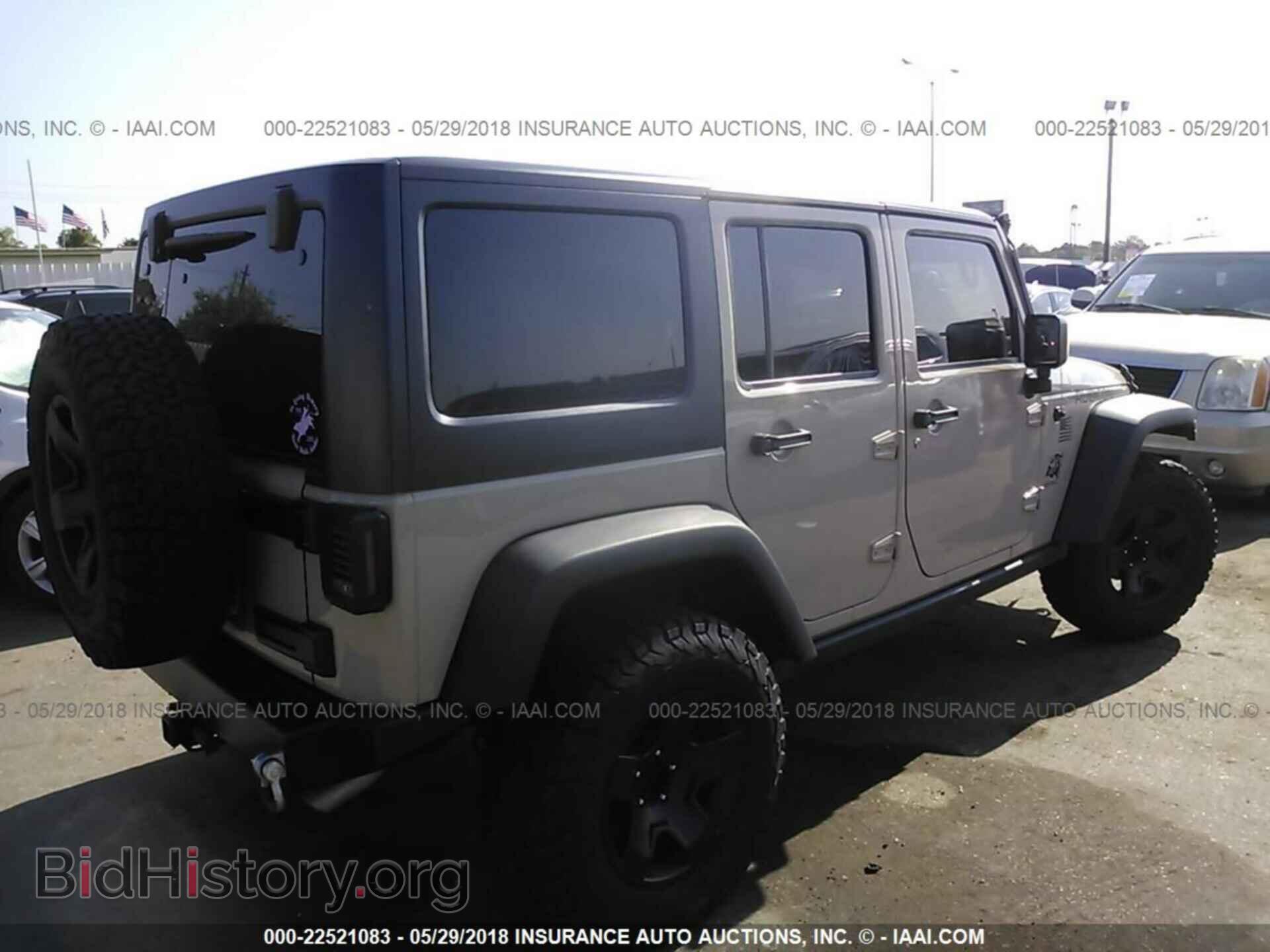 2016 Jeep Wrangler - VIN: 1C4BJWFG7GL317831 - Фото 4