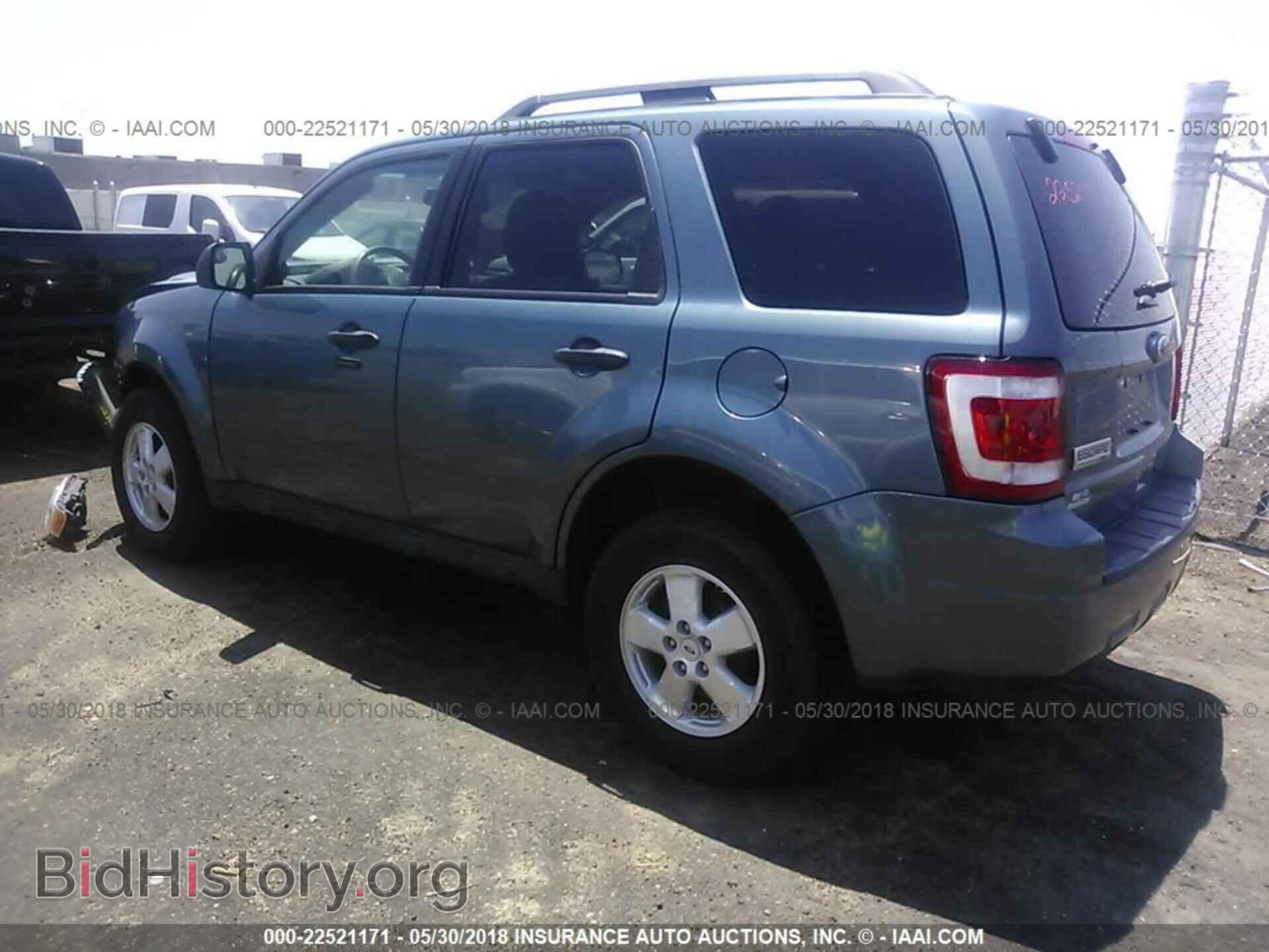 2012 Ford Escape - VIN: 1FMCU0D75CKA02176 - Фото 3