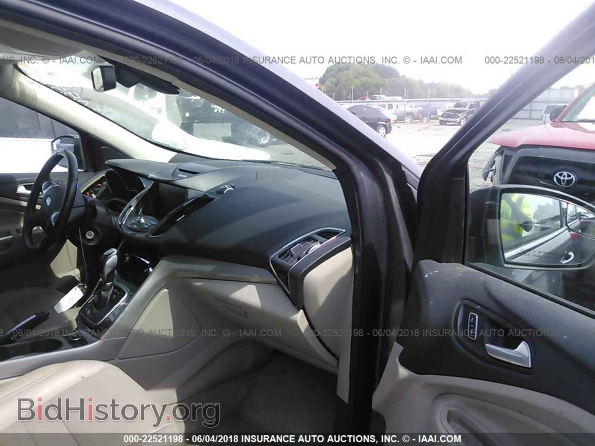 2013 Ford Escape - VIN: 1FMCU0HX9DUC37731 - Photo 5