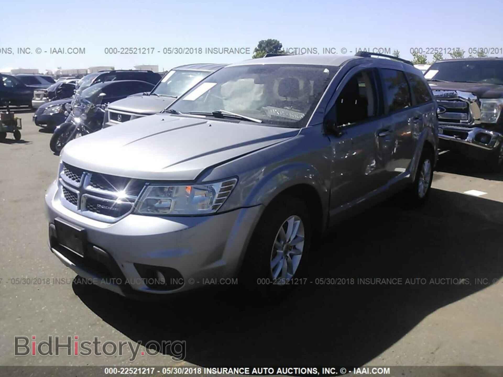 2015 Dodge Journey - VIN: 3C4PDCBG0FT722868 - Photo 2