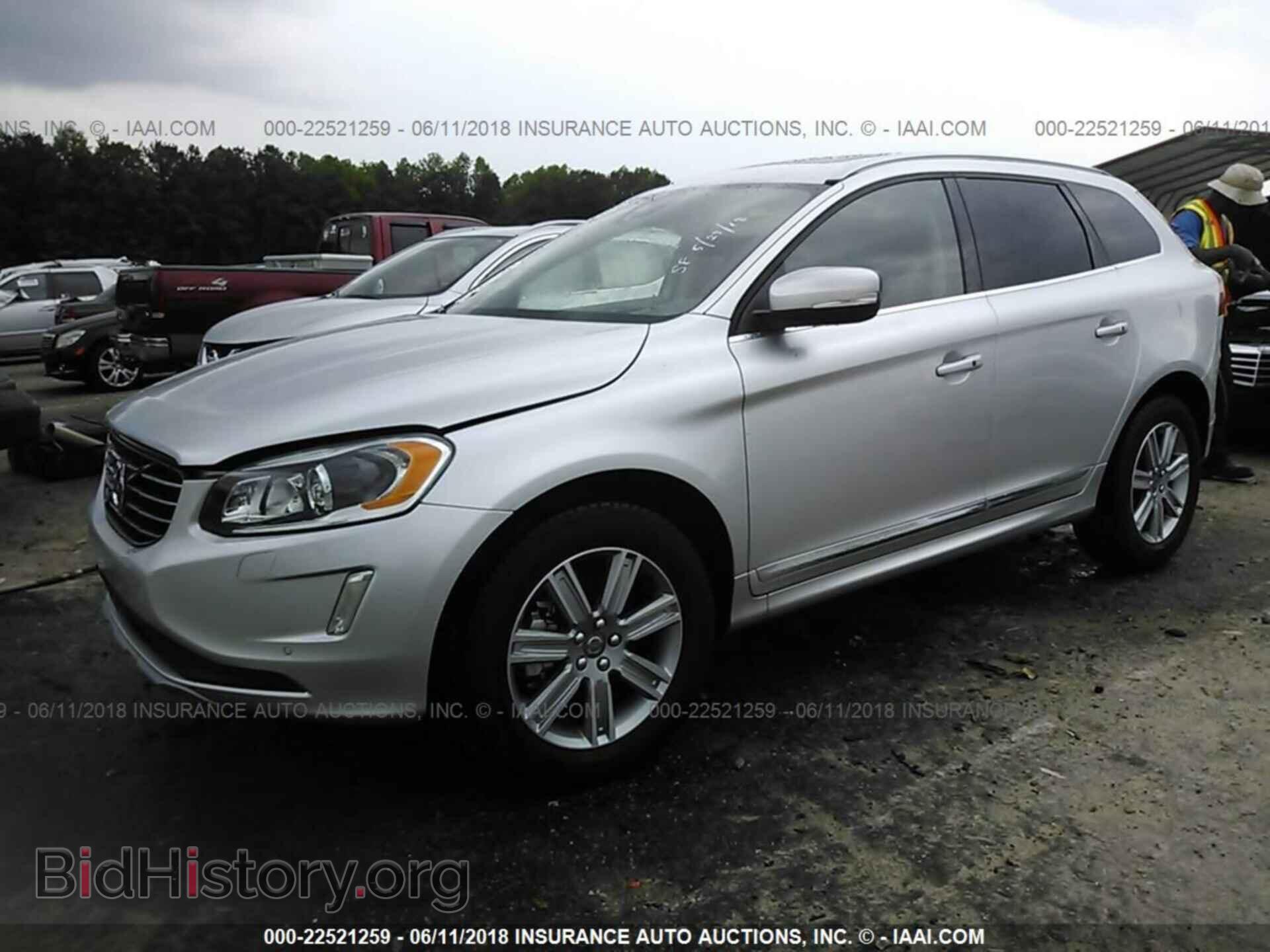 2017 Volvo Xc60 - VIN: YV440MRU9H2206624 - Фото 2