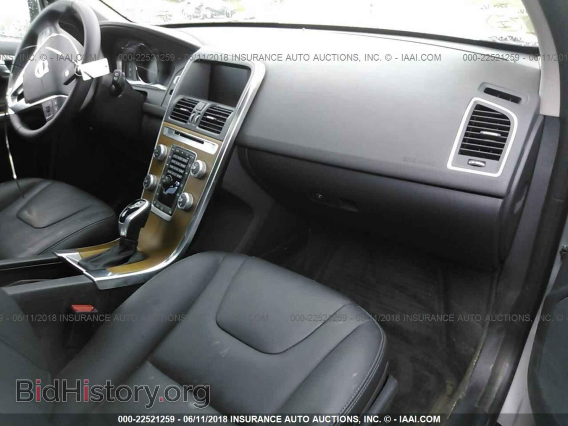 2017 Volvo Xc60 - VIN: YV440MRU9H2206624 - Фото 5