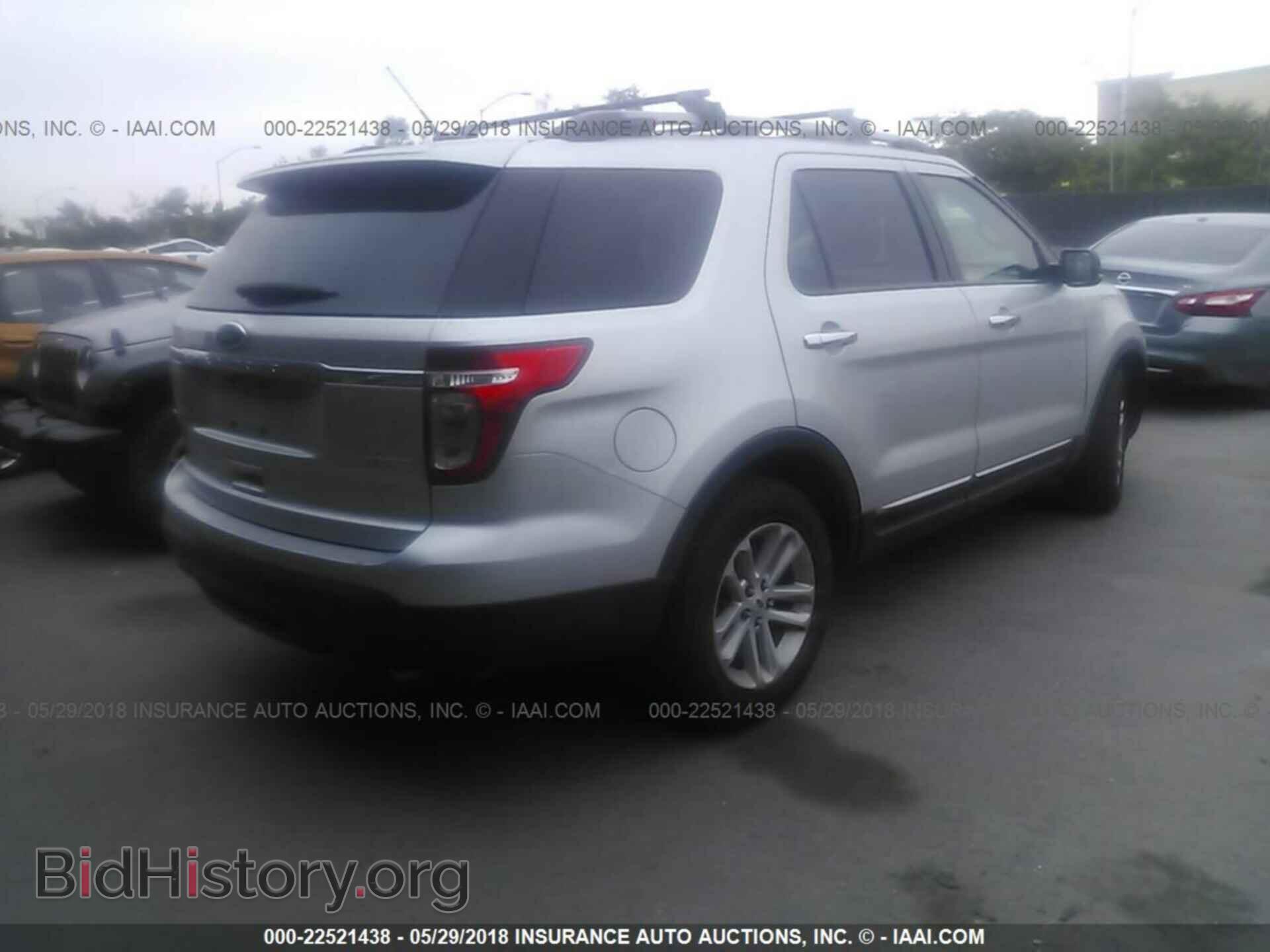 2012 Ford Explorer - VIN: 1FMHK7D90CGB02288 - Фото 4
