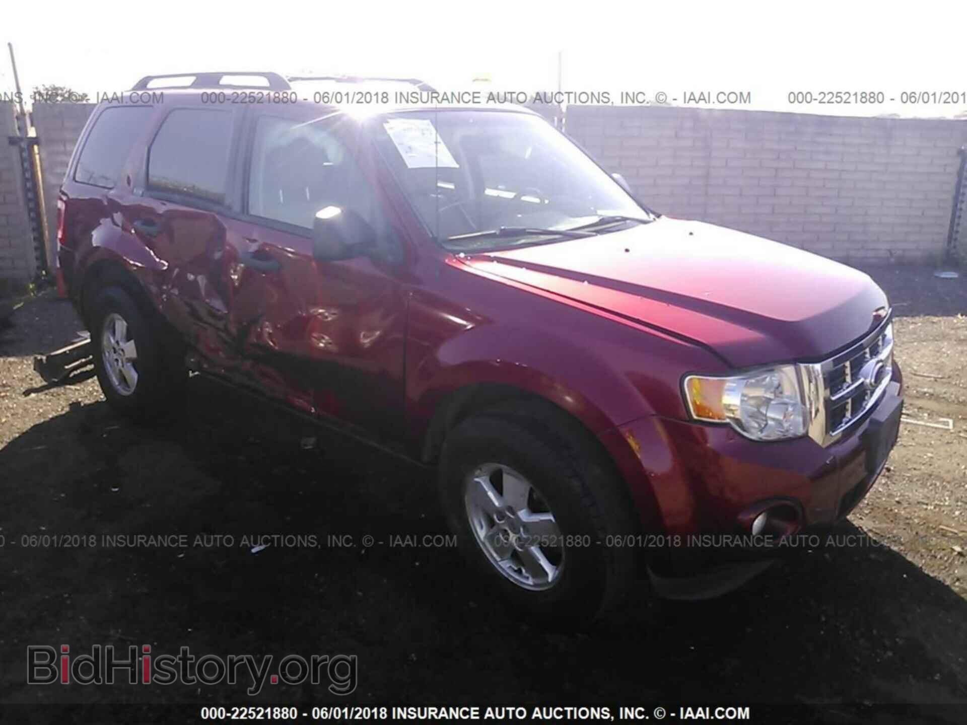 Photo 1FMCU0D78CKC54634 - Ford Escape 2012
