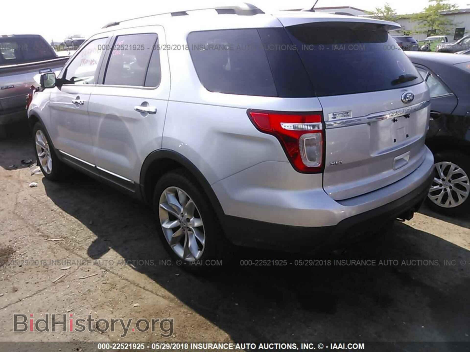 2011 Ford Explorer - VIN: 1FMHK8D80BGA92485 - Фото 3