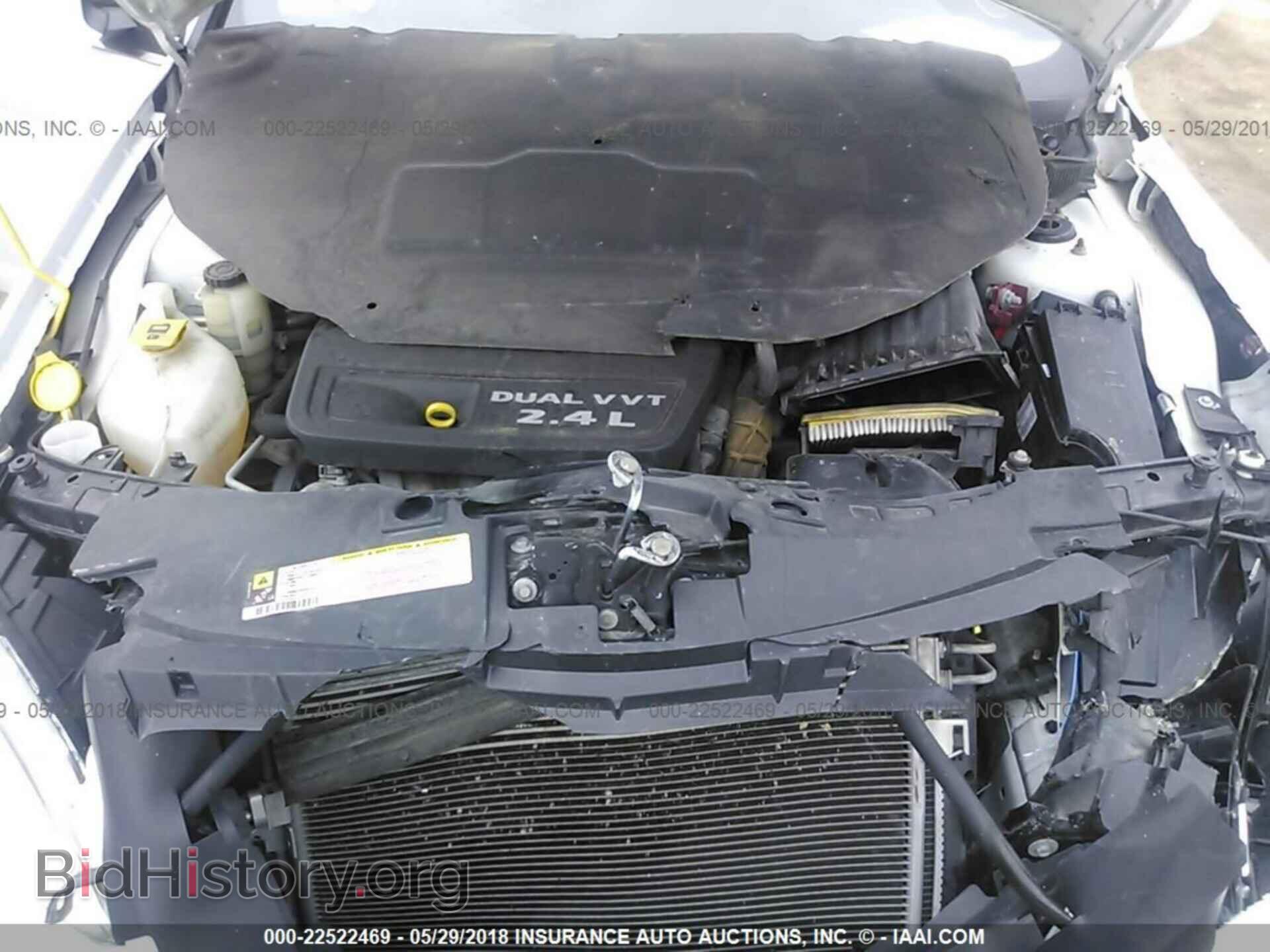 2013 Chrysler 200 - VIN: 1C3CCBAB0DN670502 - Photo 10
