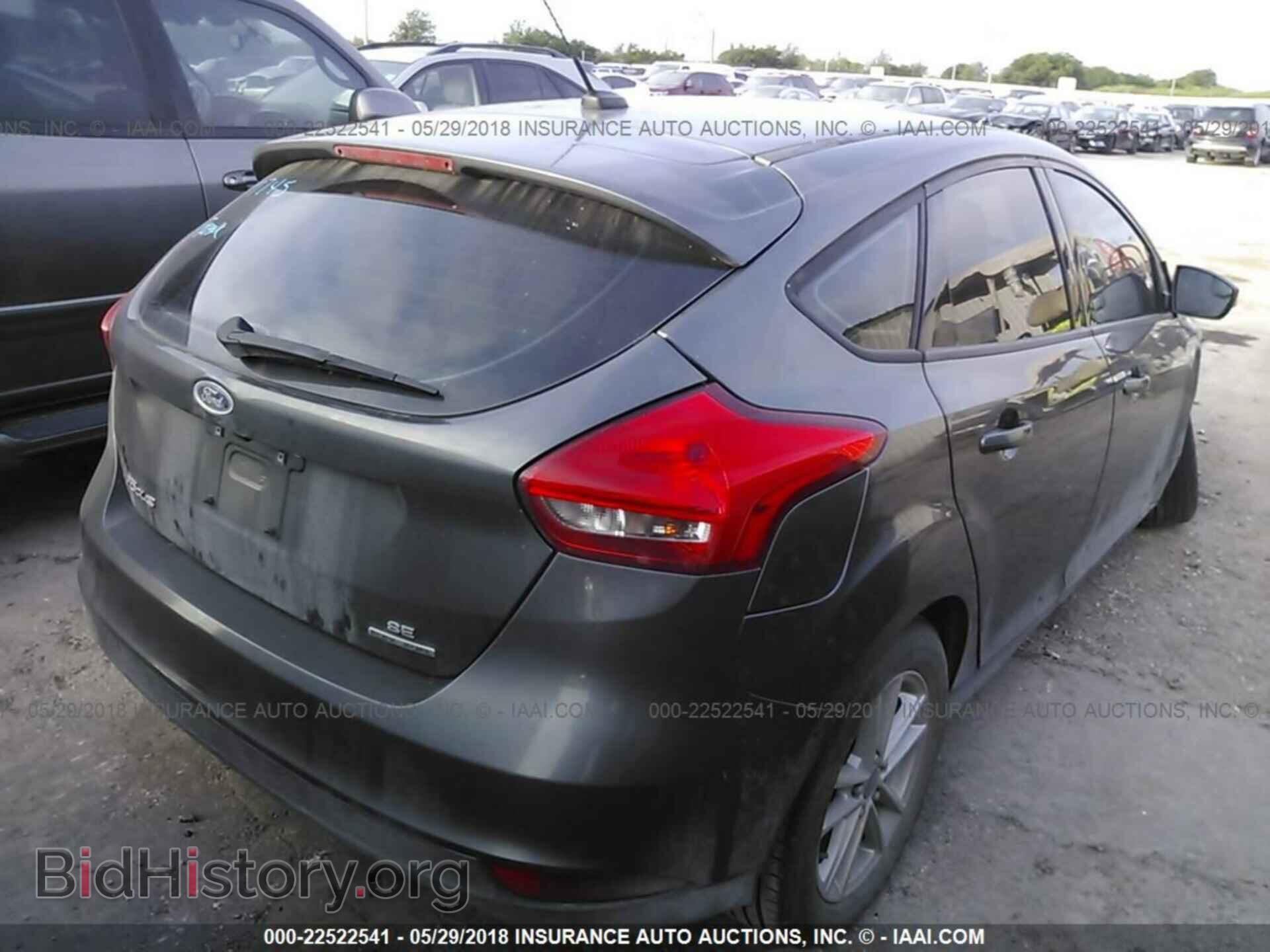 2015 Ford Focus - VIN: 1FADP3K20FL340632 - Фото 4