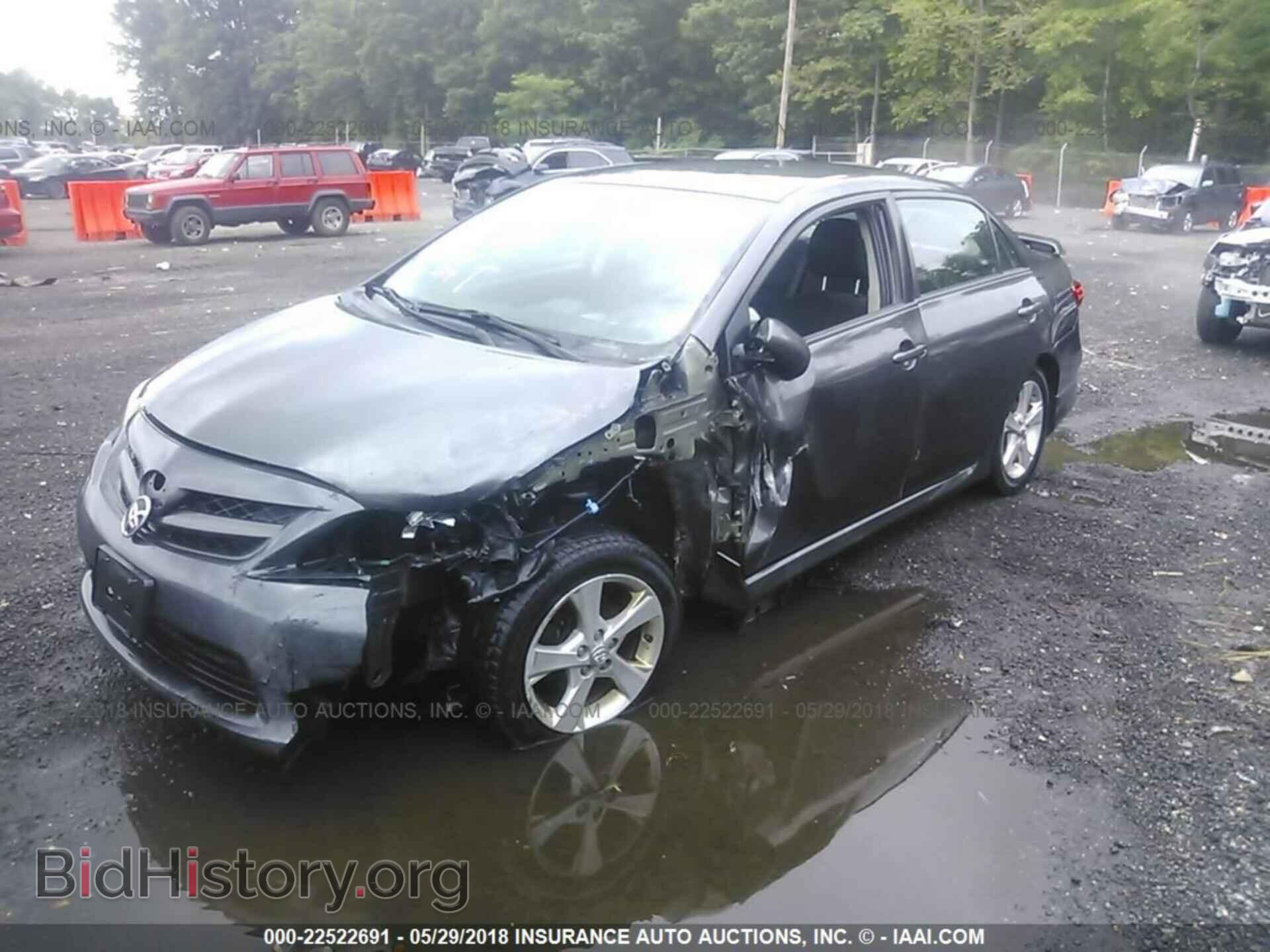 2013 Toyota Corolla - VIN: 2T1BU4EE8DC977455 - Фото 2