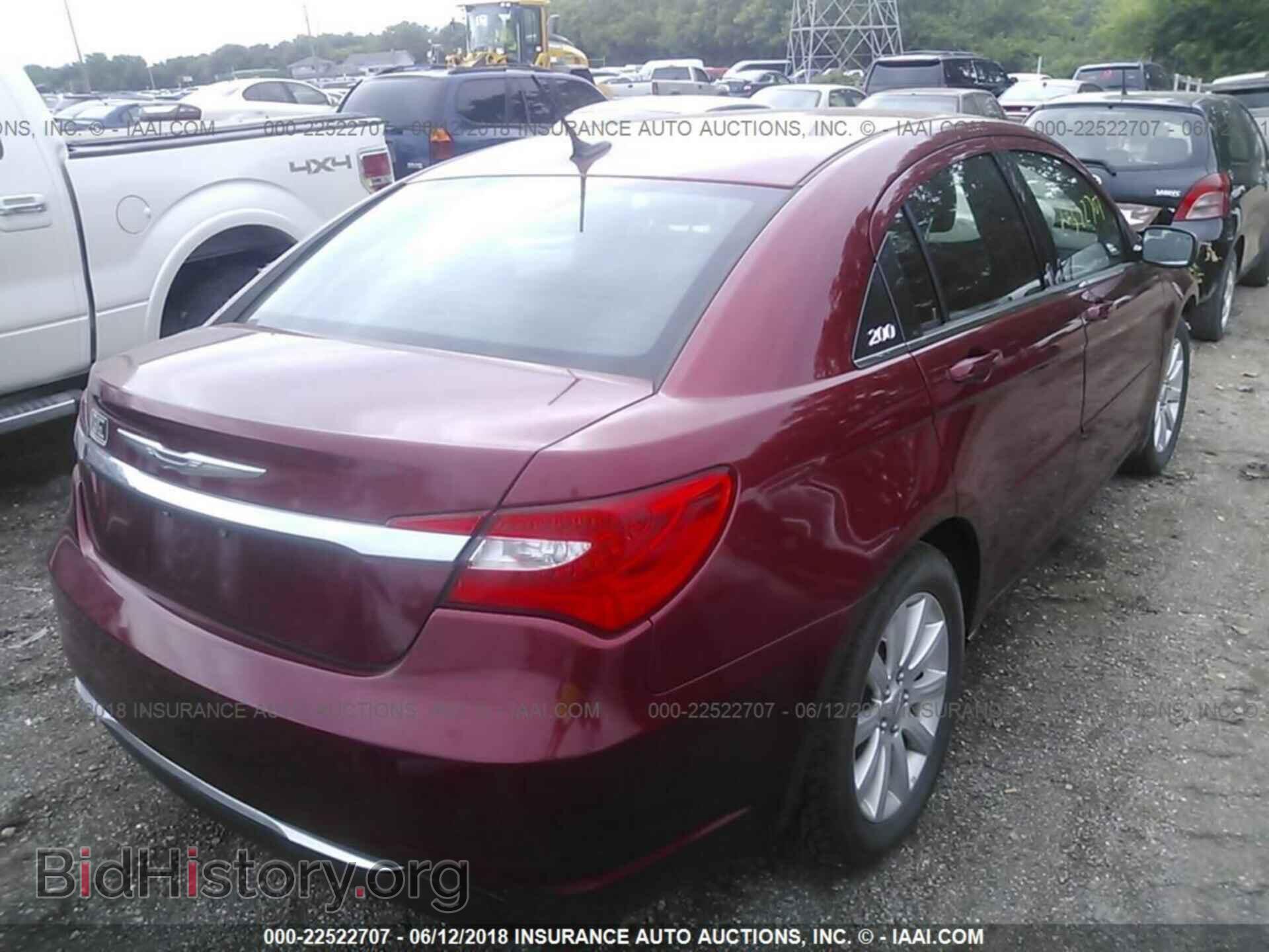 2012 Chrysler 200 - VIN: 1C3CCBBBXCN166794 - Photo 4