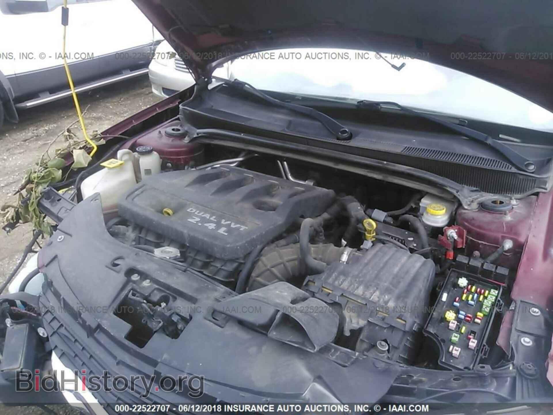2012 Chrysler 200 - VIN: 1C3CCBBBXCN166794 - Photo 10