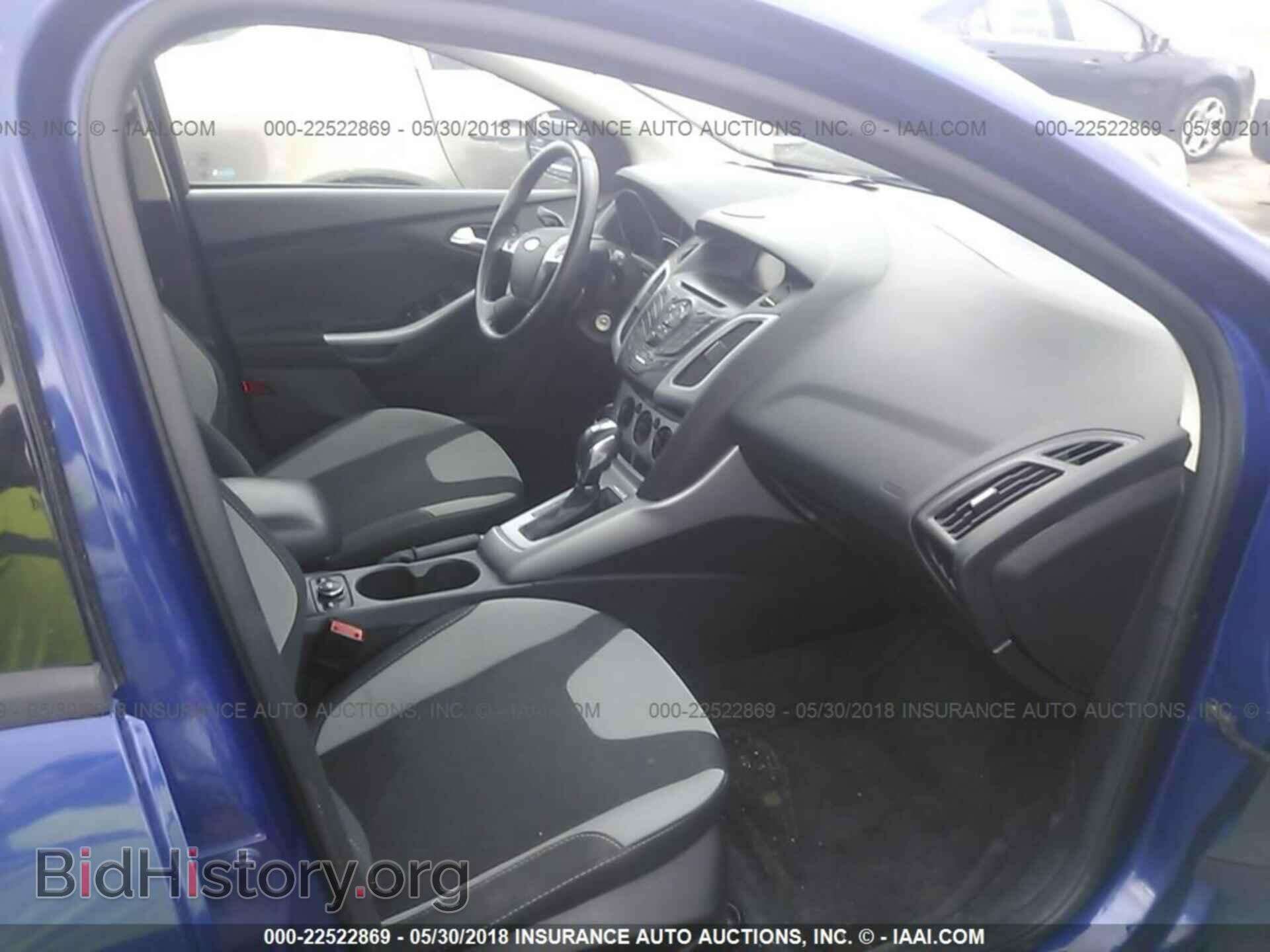 2012 Ford Focus - VIN: 1FAHP3K29CL408343 - Photo 5