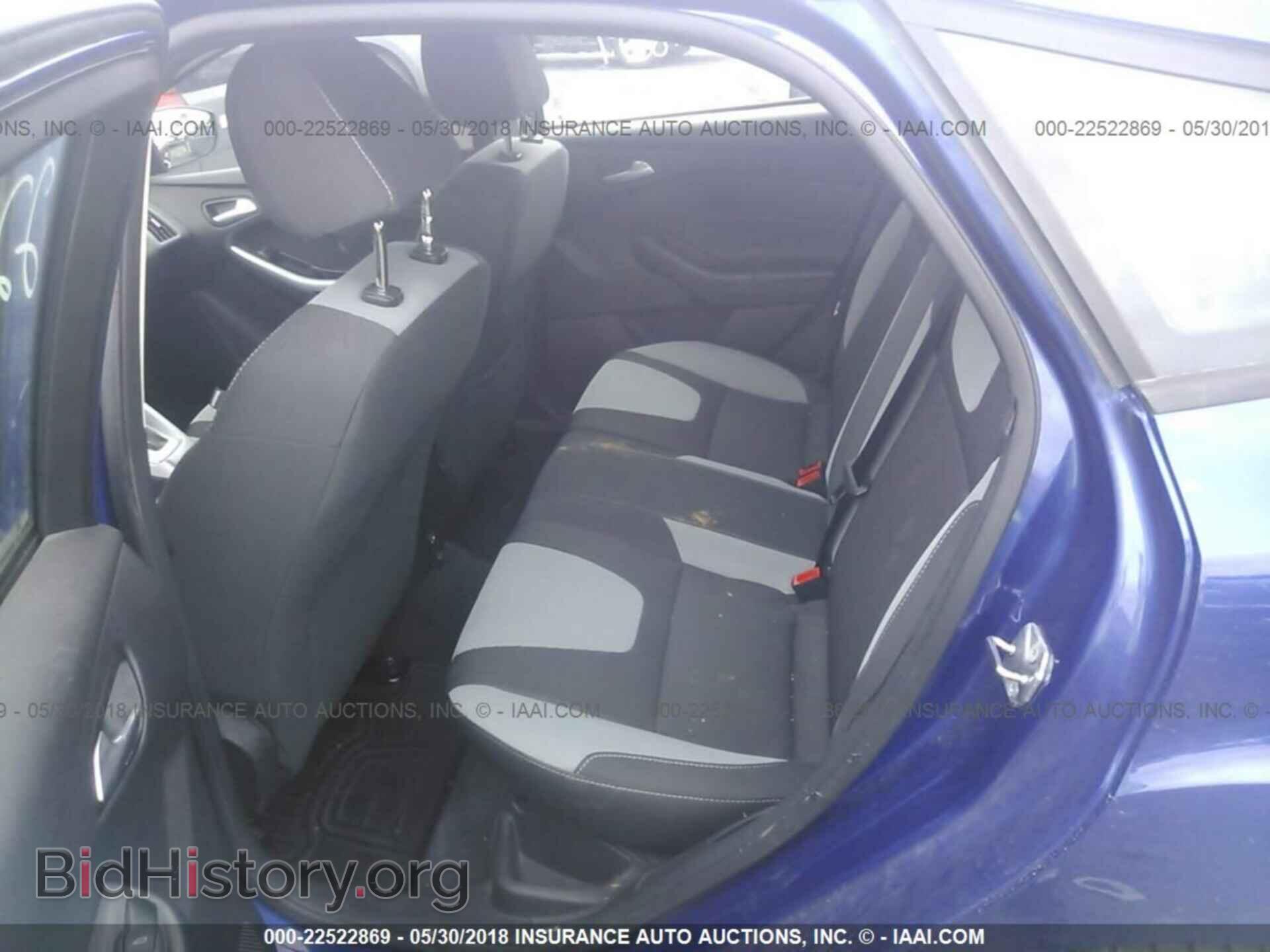 2012 Ford Focus - VIN: 1FAHP3K29CL408343 - Photo 8