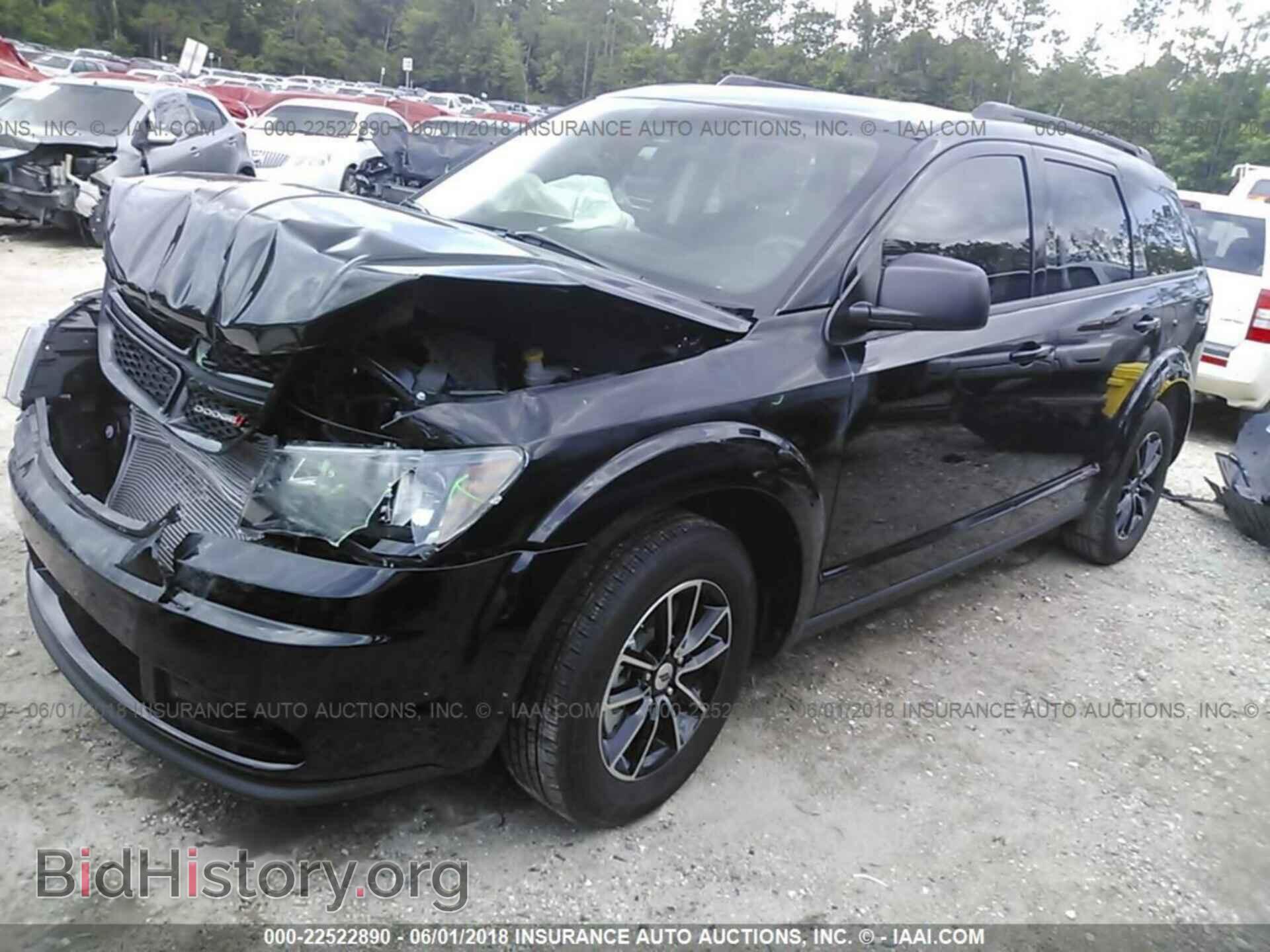 2018 Dodge Journey - VIN: 3C4PDCAB2JT253779 - Фото 2