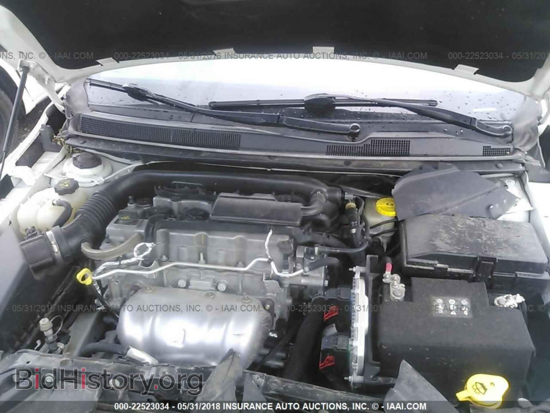 2015 Chrysler 200 - VIN: 1C3CCCAB5FN579198 - Фото 10