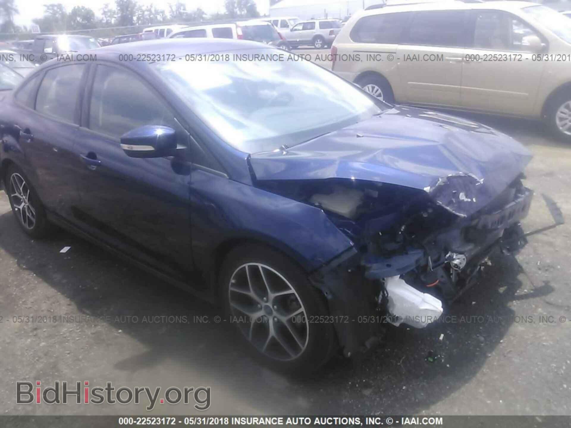 Photo 1FADP3H20HL346943 - Ford Focus 2017