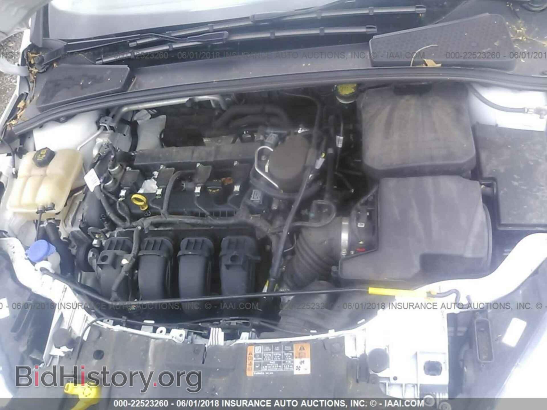 2016 Ford Focus - VIN: 1FADP3E20GL232511 - Photo 10
