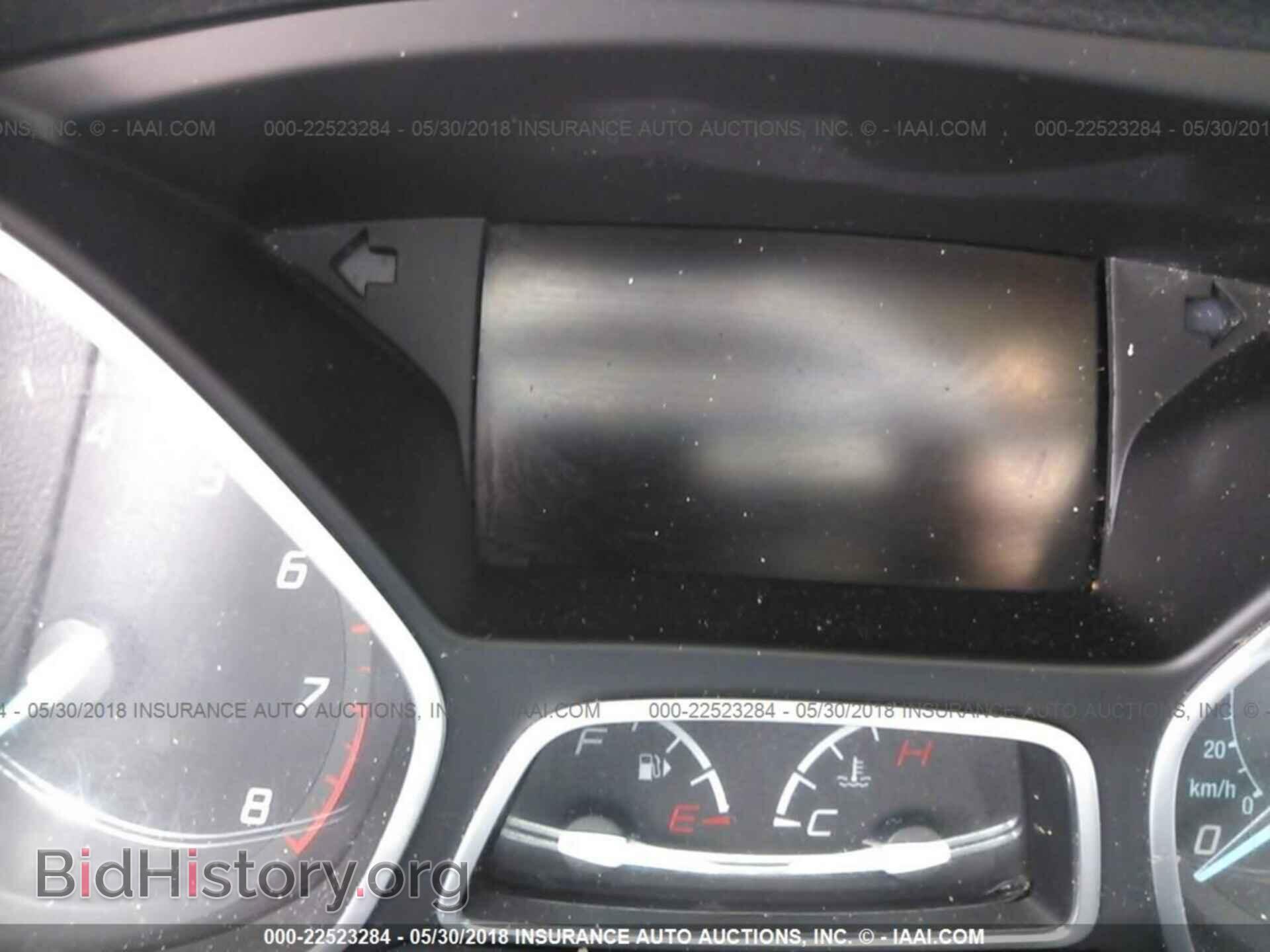 2014 Ford Focus - VIN: 1FADP3F27EL354844 - Photo 7