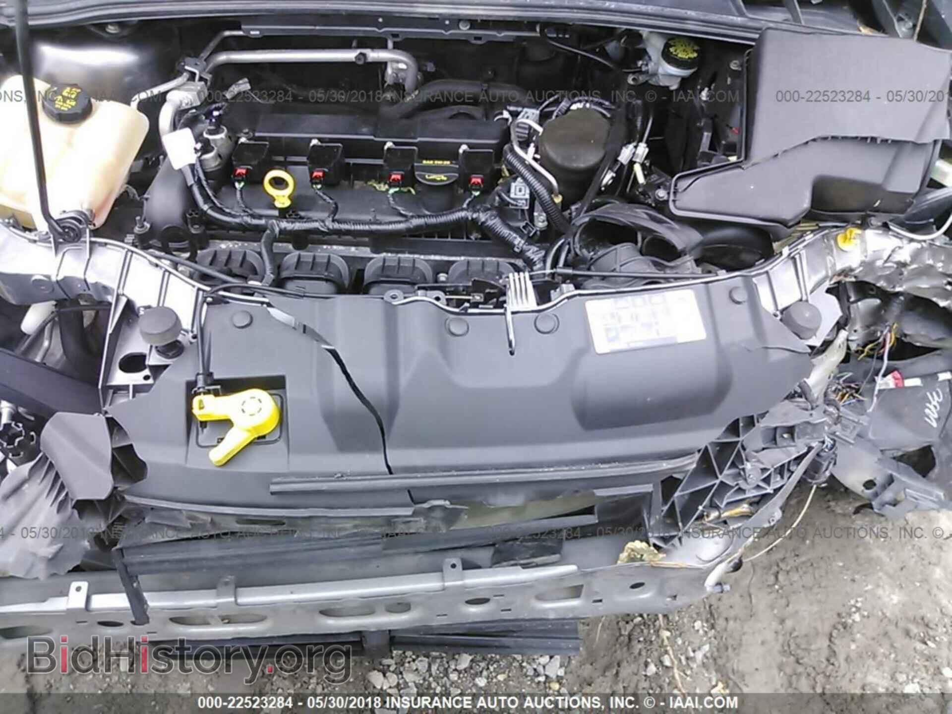2014 Ford Focus - VIN: 1FADP3F27EL354844 - Photo 10