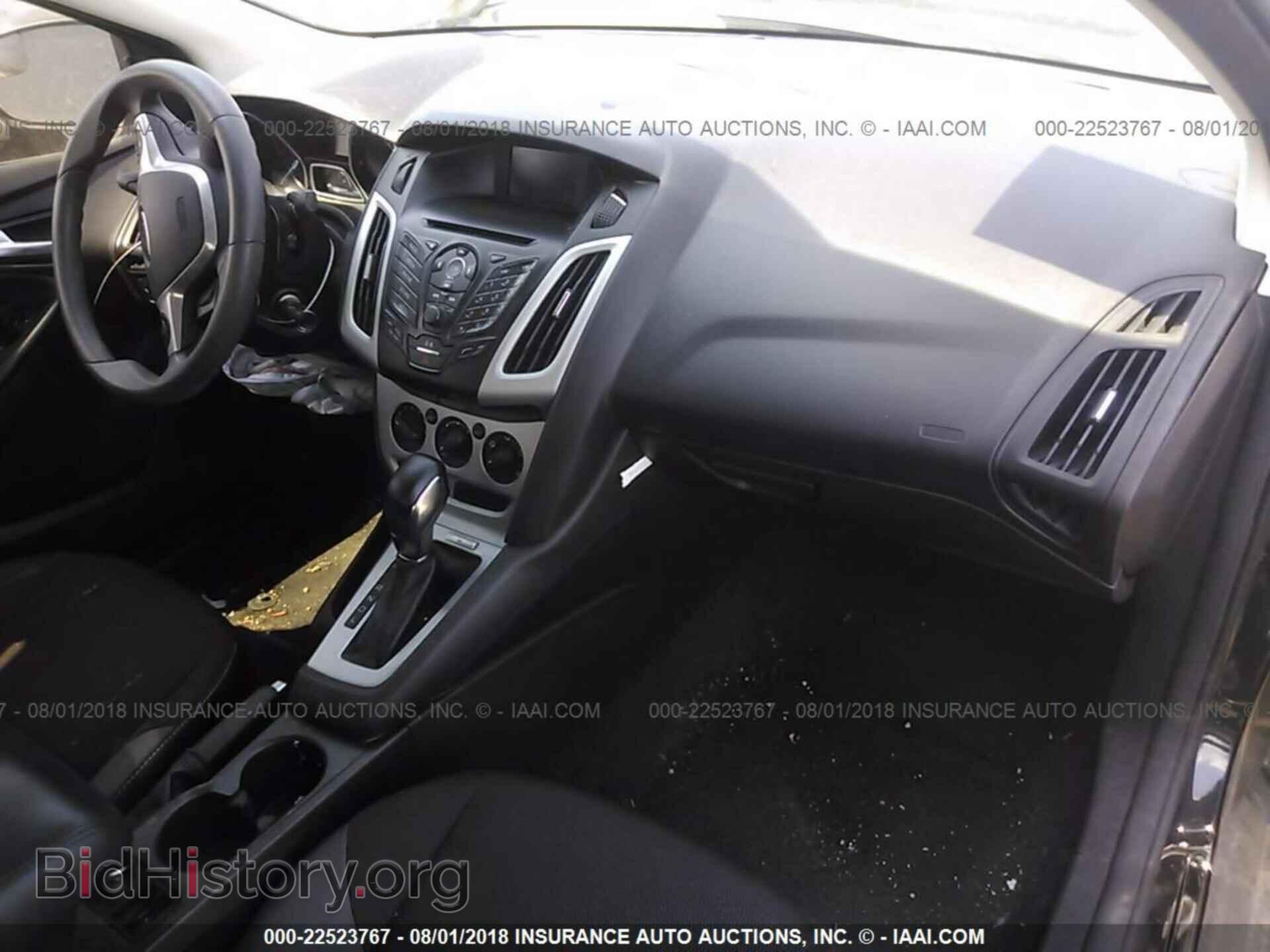 2014 Ford Focus - VIN: 1FADP3F24EL110293 - Фото 8