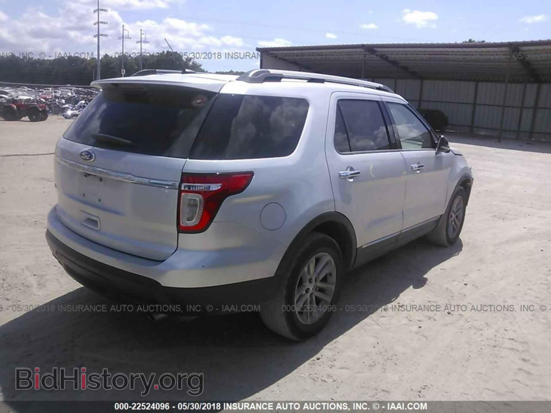 2012 Ford Explorer - VIN: 1FMHK7D80CGA98881 - Фото 4