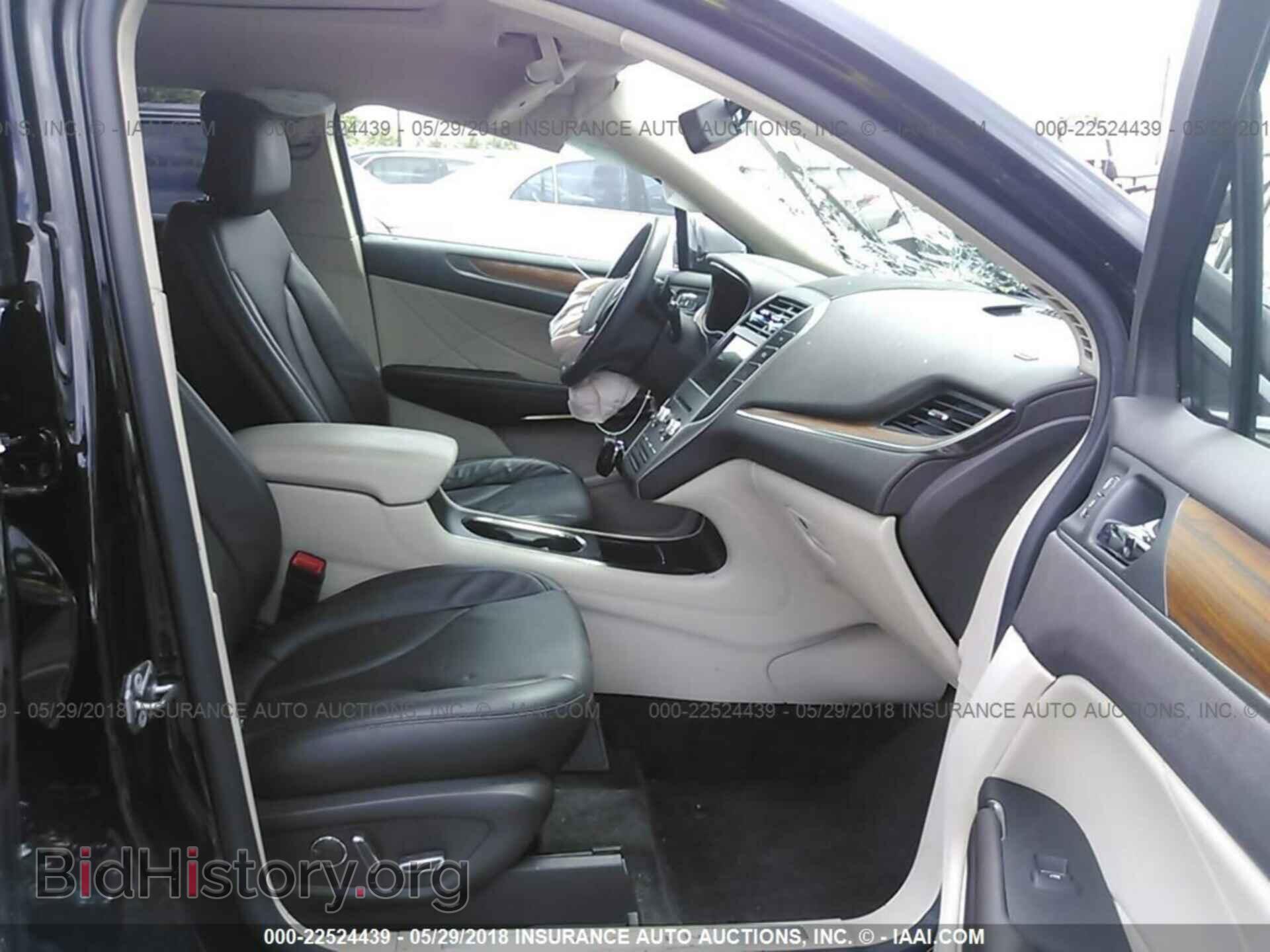 2017 Lincoln Mkc - VIN: 5LMCJ2C99HUL00097 - Photo 5