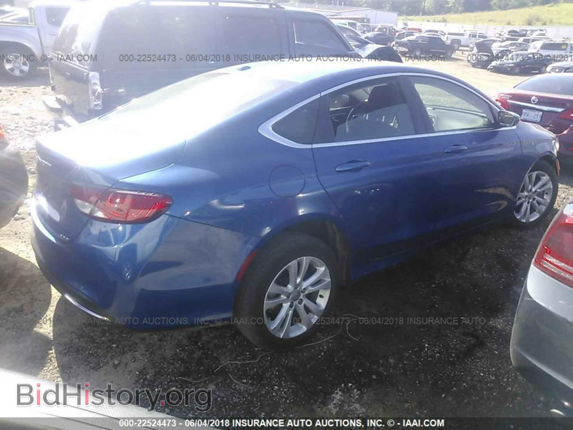 2015 Chrysler 200 - VIN: 1C3CCCAB5FN596440 - Фото 4