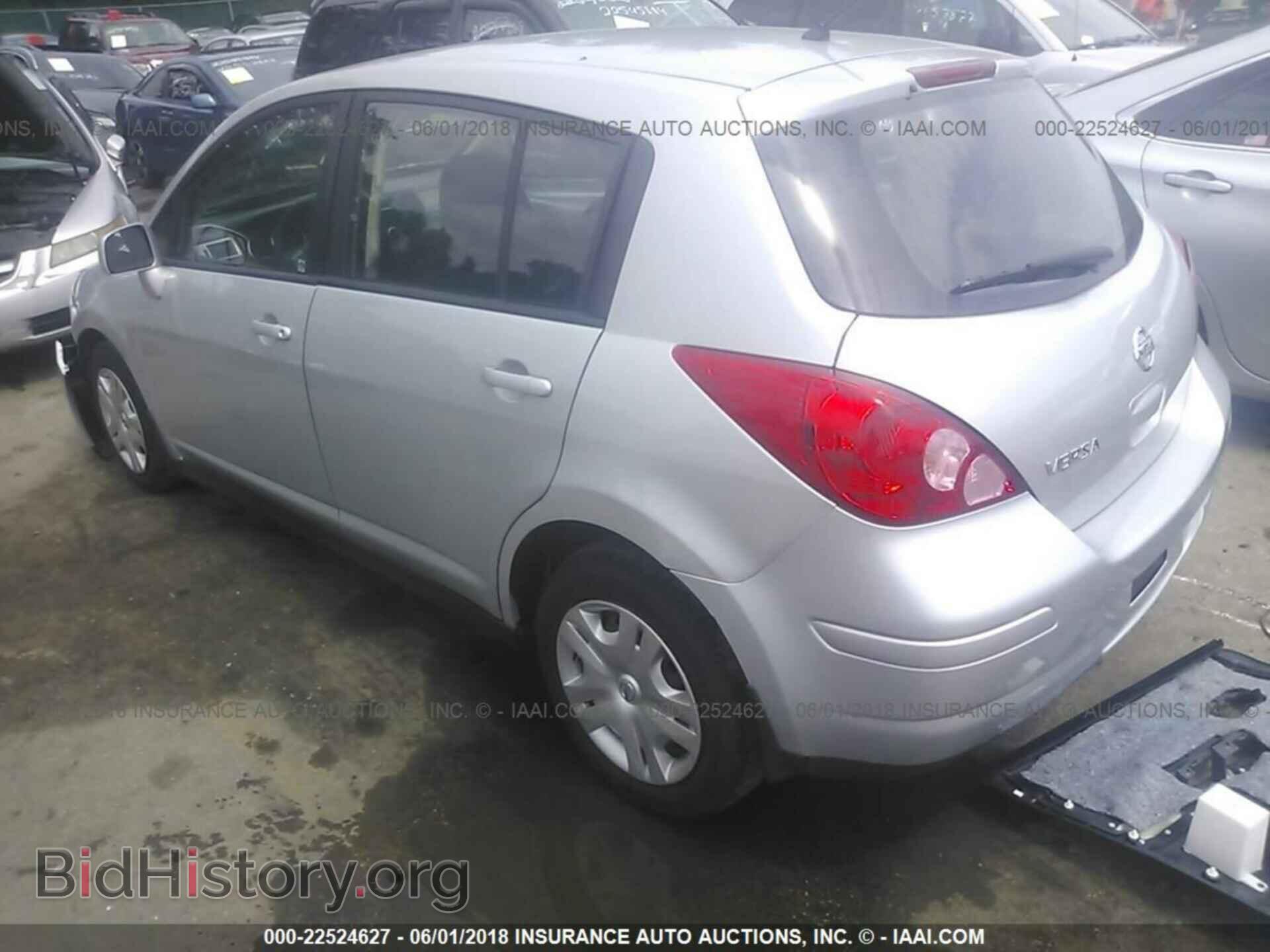 2011 Nissan Versa - VIN: 3N1BC1CP5BL457846 - Photo 3