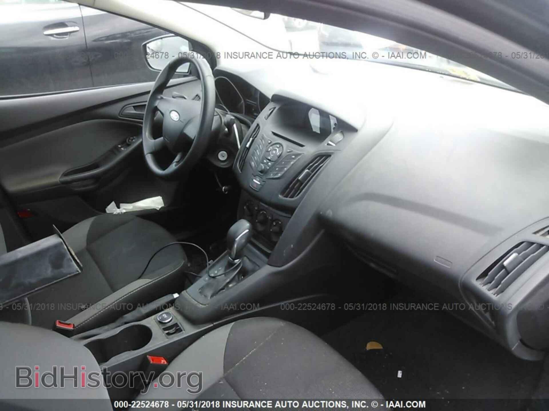 2014 Ford Focus - VIN: 1FADP3E26EL403873 - Photo 5