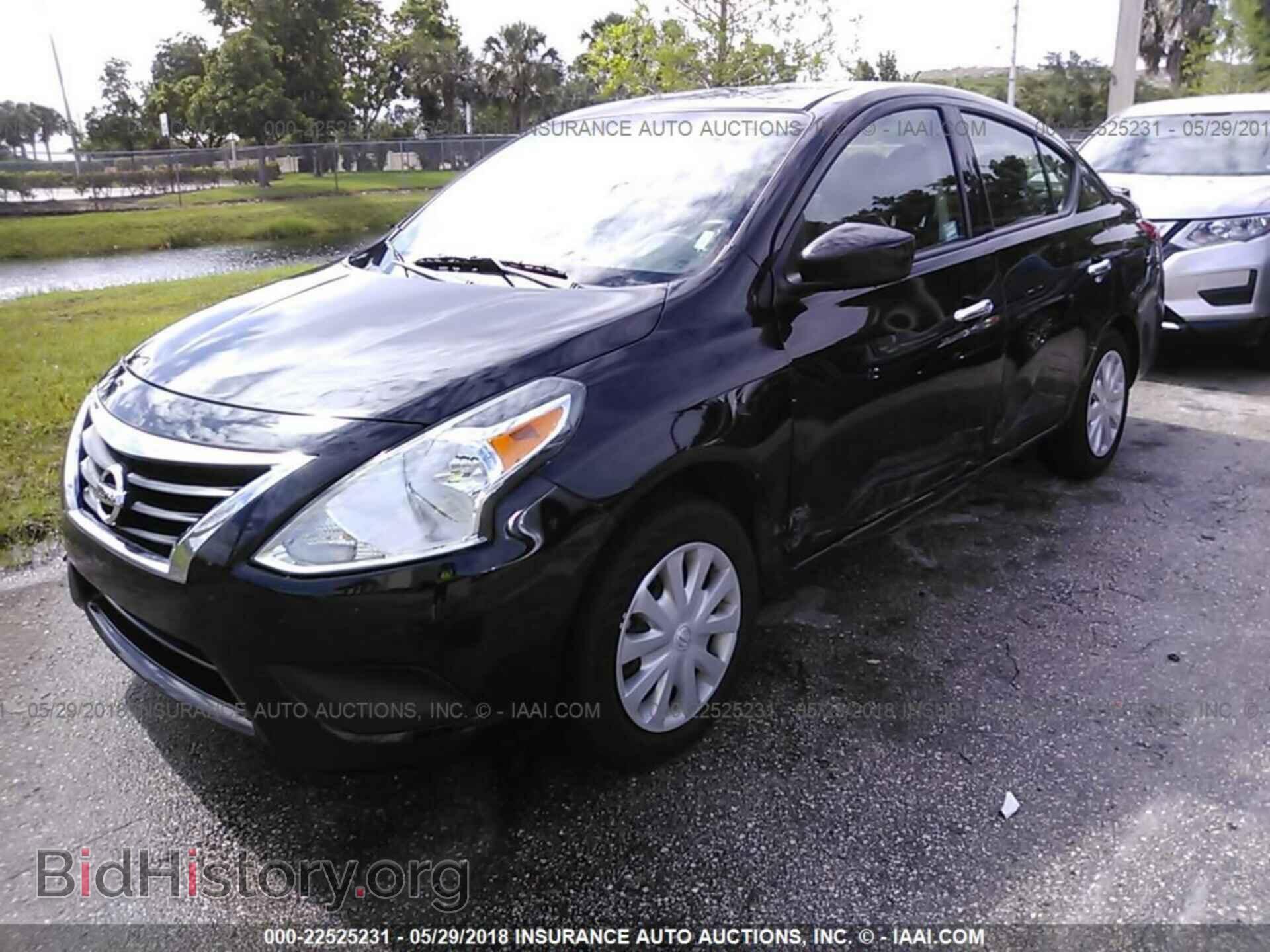 2017 Nissan Versa - VIN: 3N1CN7AP0HL829347 - Фото 2