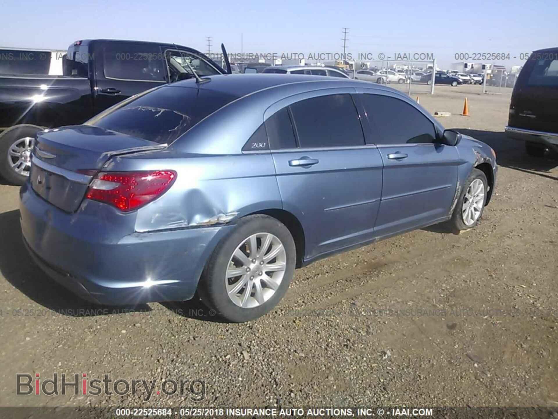 2011 Chrysler 200 - VIN: 1C3BC1FG4BN550564 - Фото 6