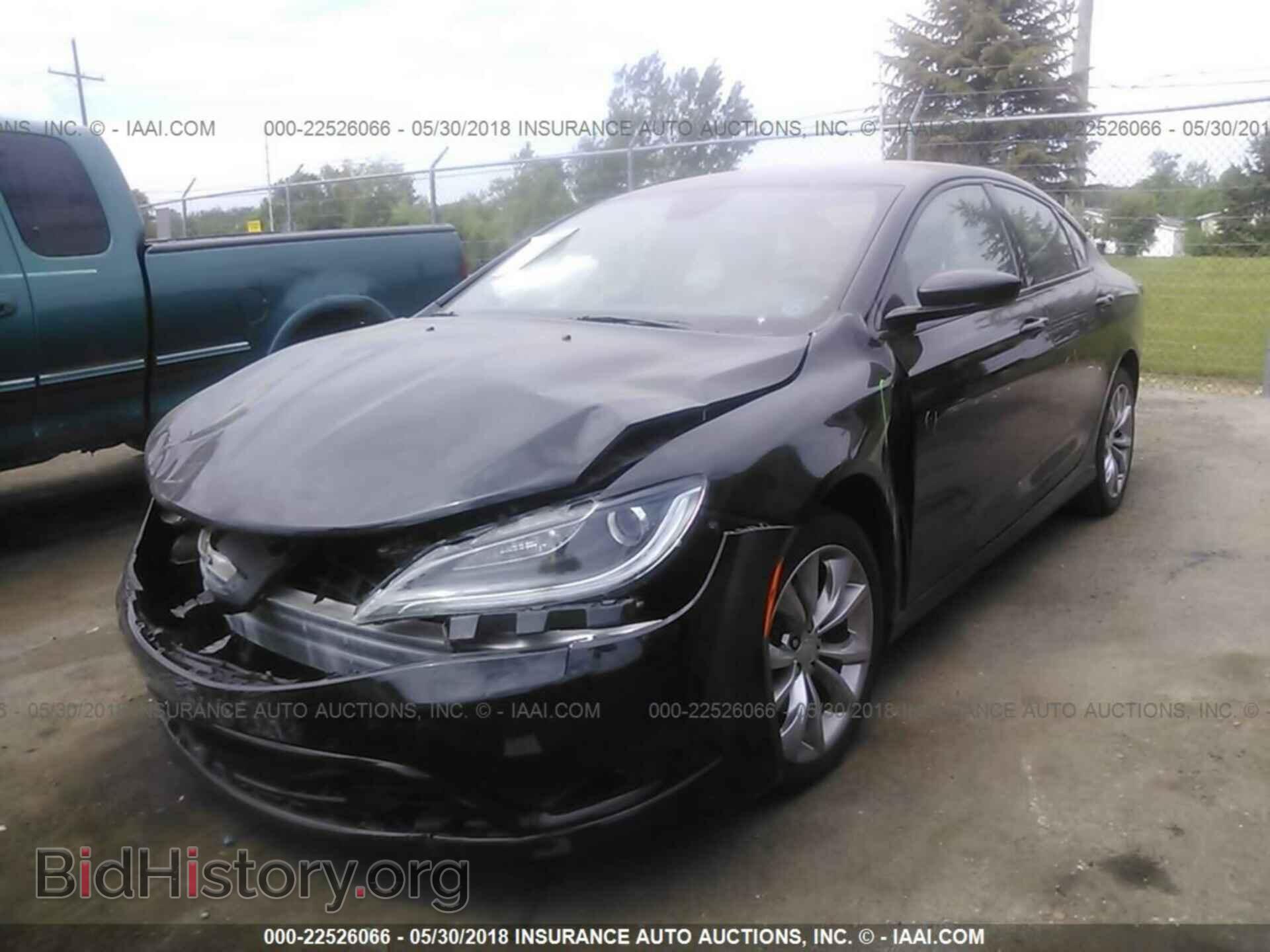 2016 Chrysler 200 - VIN: 1C3CCCBB1GN127877 - Фото 2