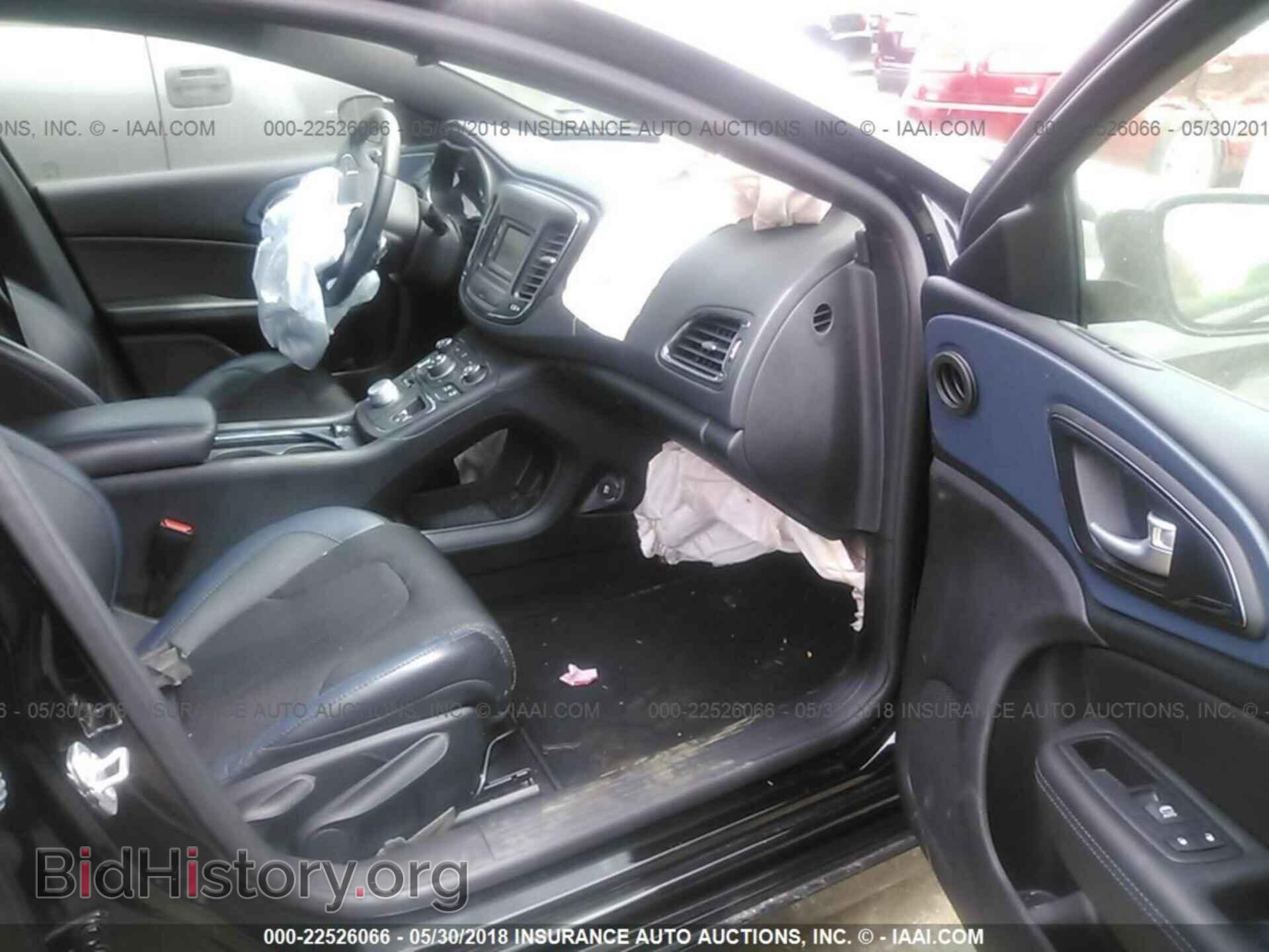 2016 Chrysler 200 - VIN: 1C3CCCBB1GN127877 - Фото 5
