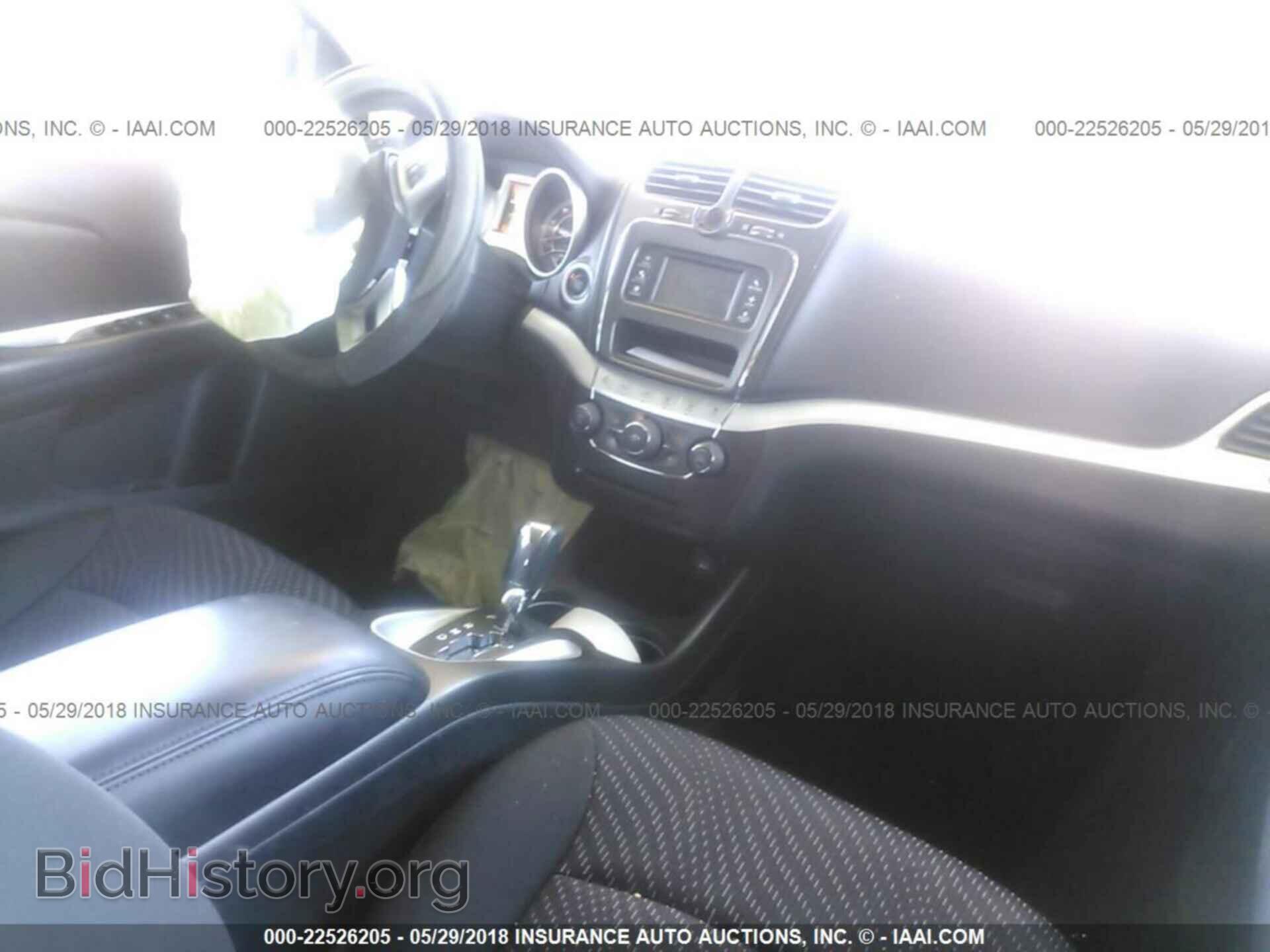 2017 Dodge Journey - VIN: 3C4PDCAB6HT562181 - Фото 5