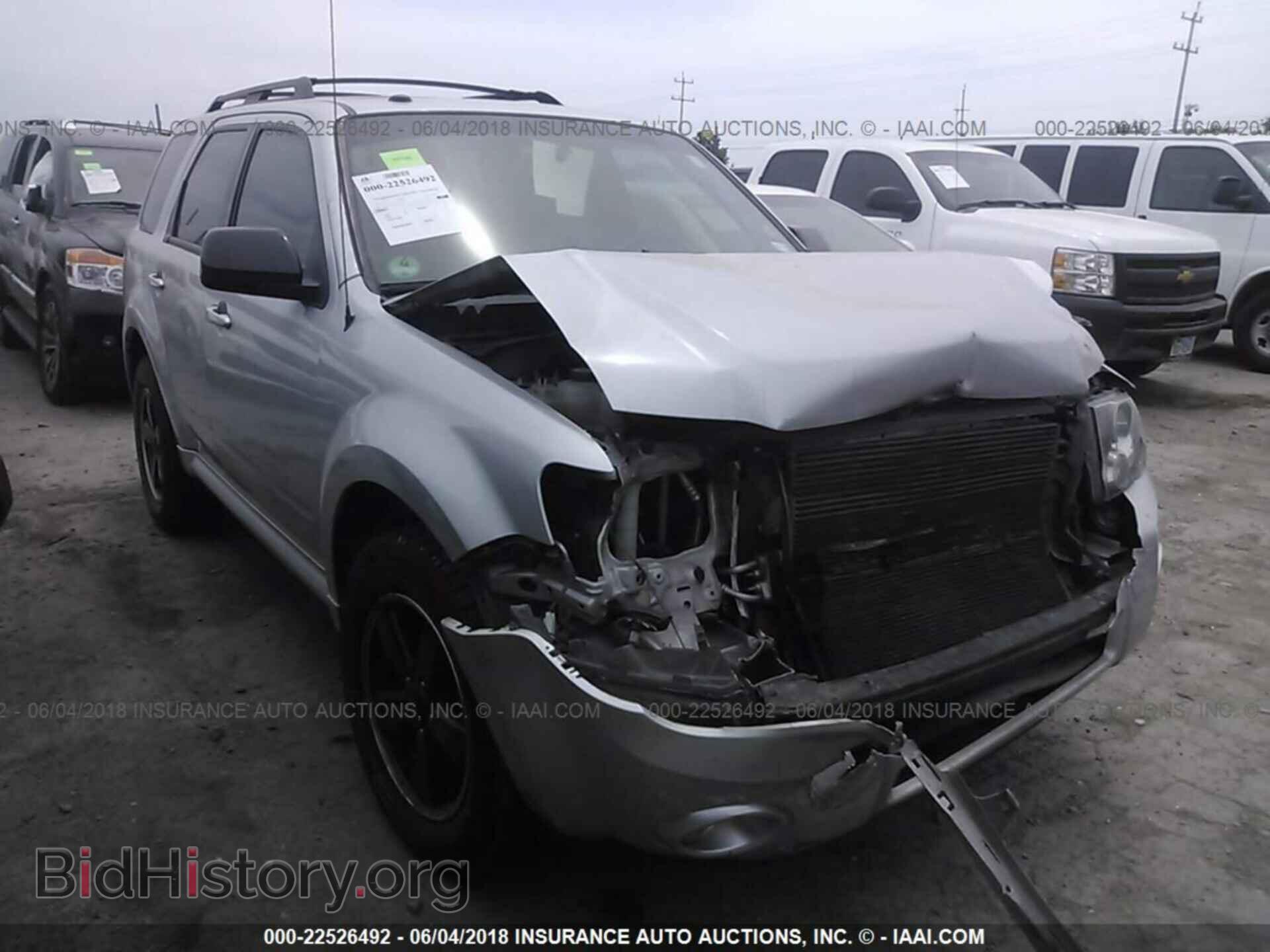 Photo 1FMCU9DG6CKA67607 - Ford Escape 2012