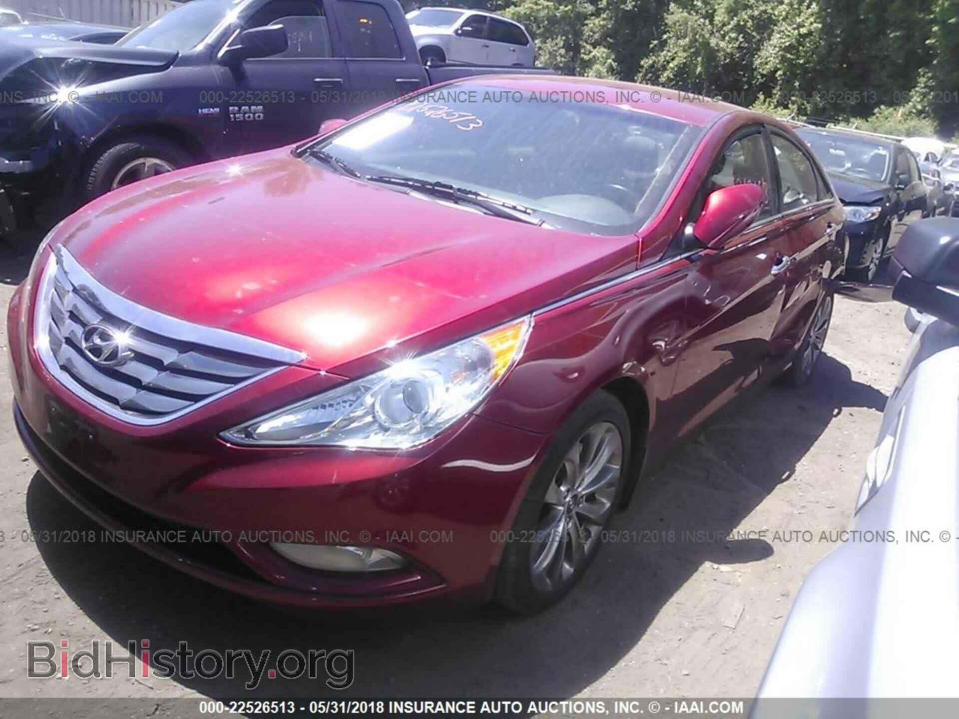 2012 Hyundai Sonata - VIN: 5NPEC4AC5CH345609 - Фото 2
