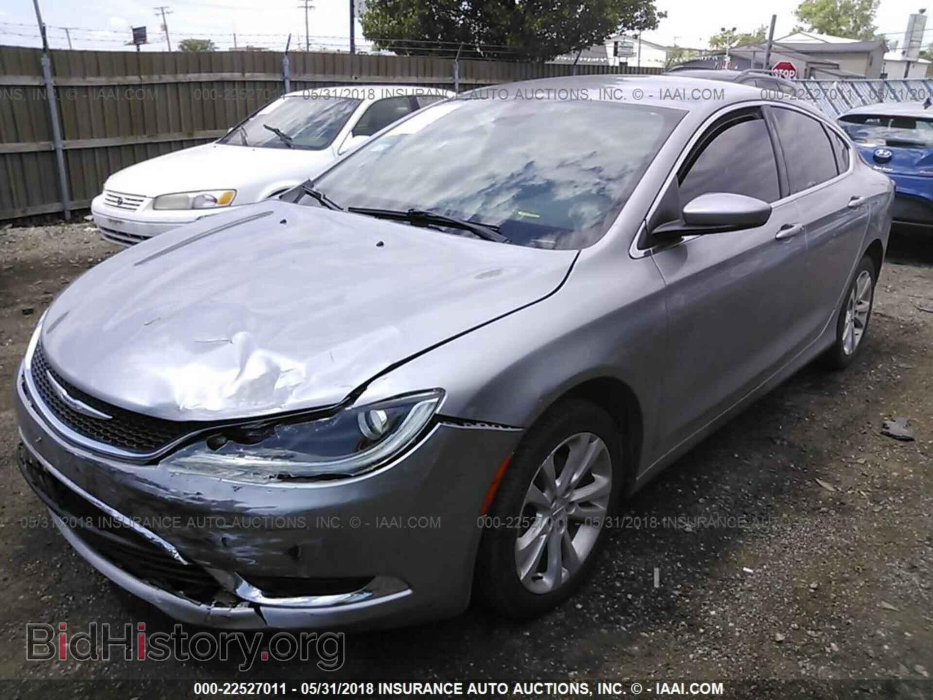 2015 Chrysler 200 - VIN: 1C3CCCAB0FN753971 - Фото 2