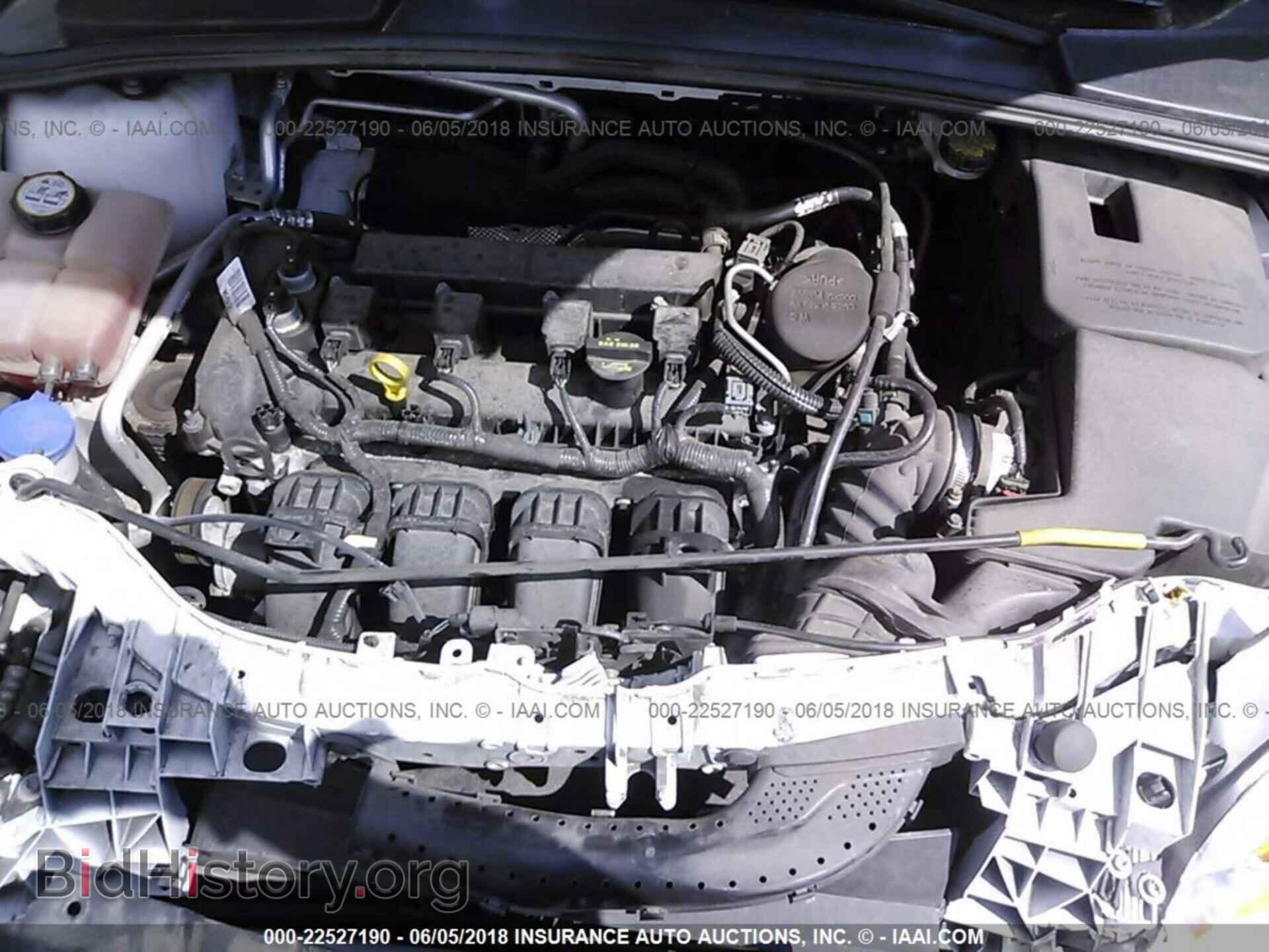 2012 Ford Focus - VIN: 1FAHP3F27CL217479 - Photo 10