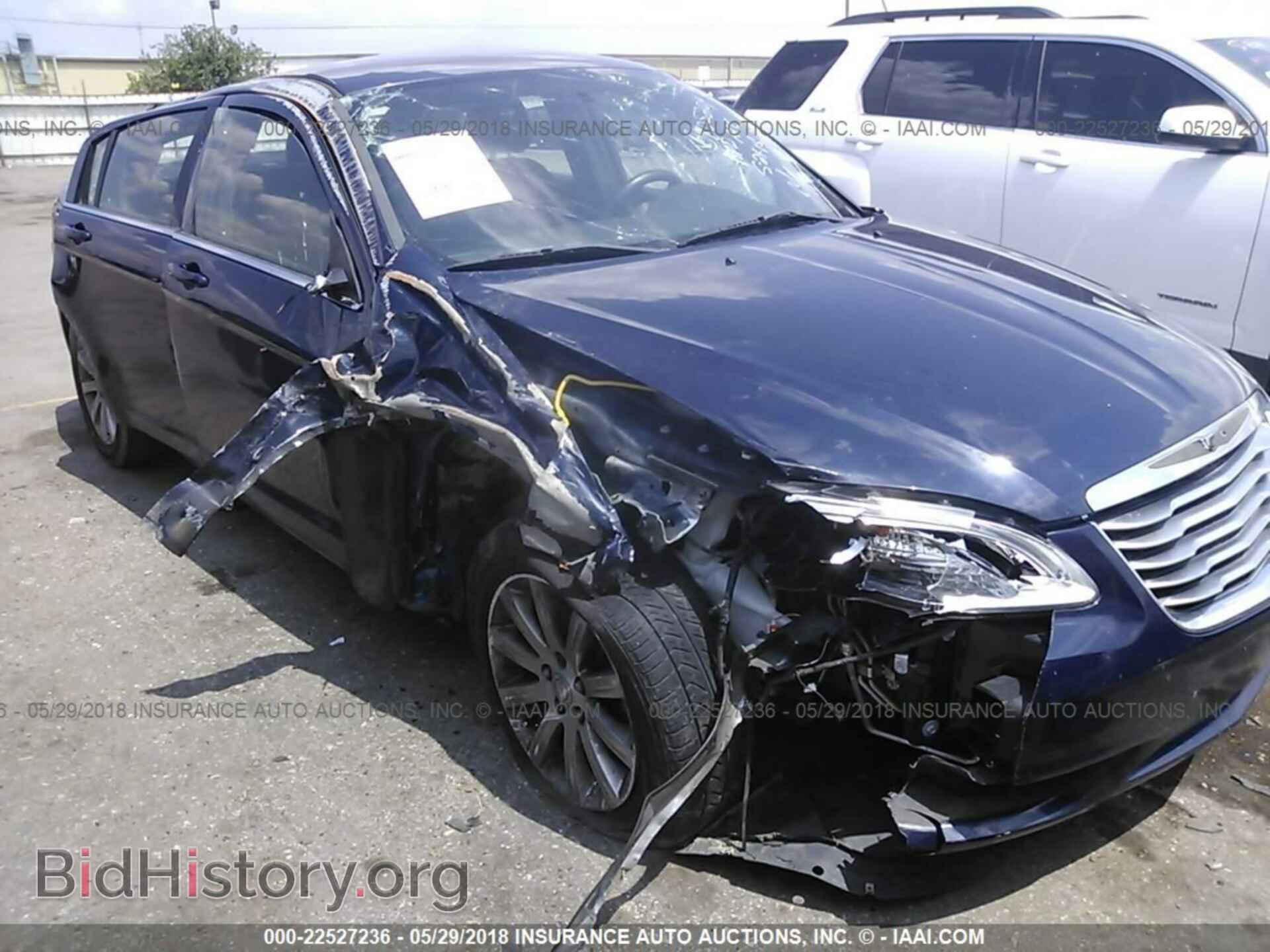 2013 Chrysler 200 - VIN: 1C3CCBBBXDN706405 - Фото 6