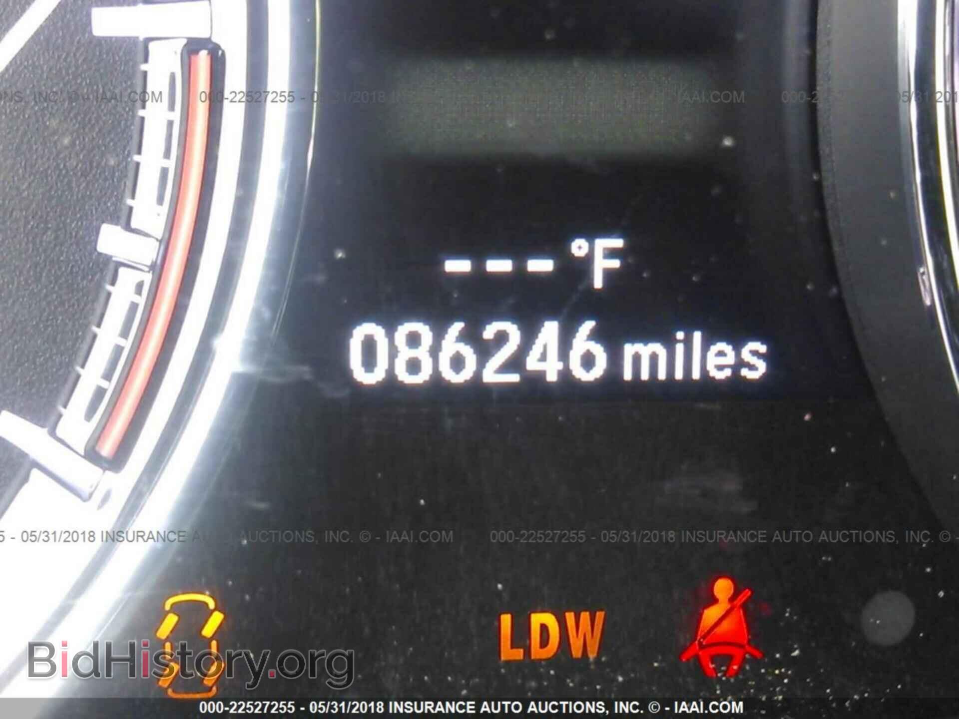 2014 Acura Rlx - VIN: JH4KC1F96EC001377 - Photo 7