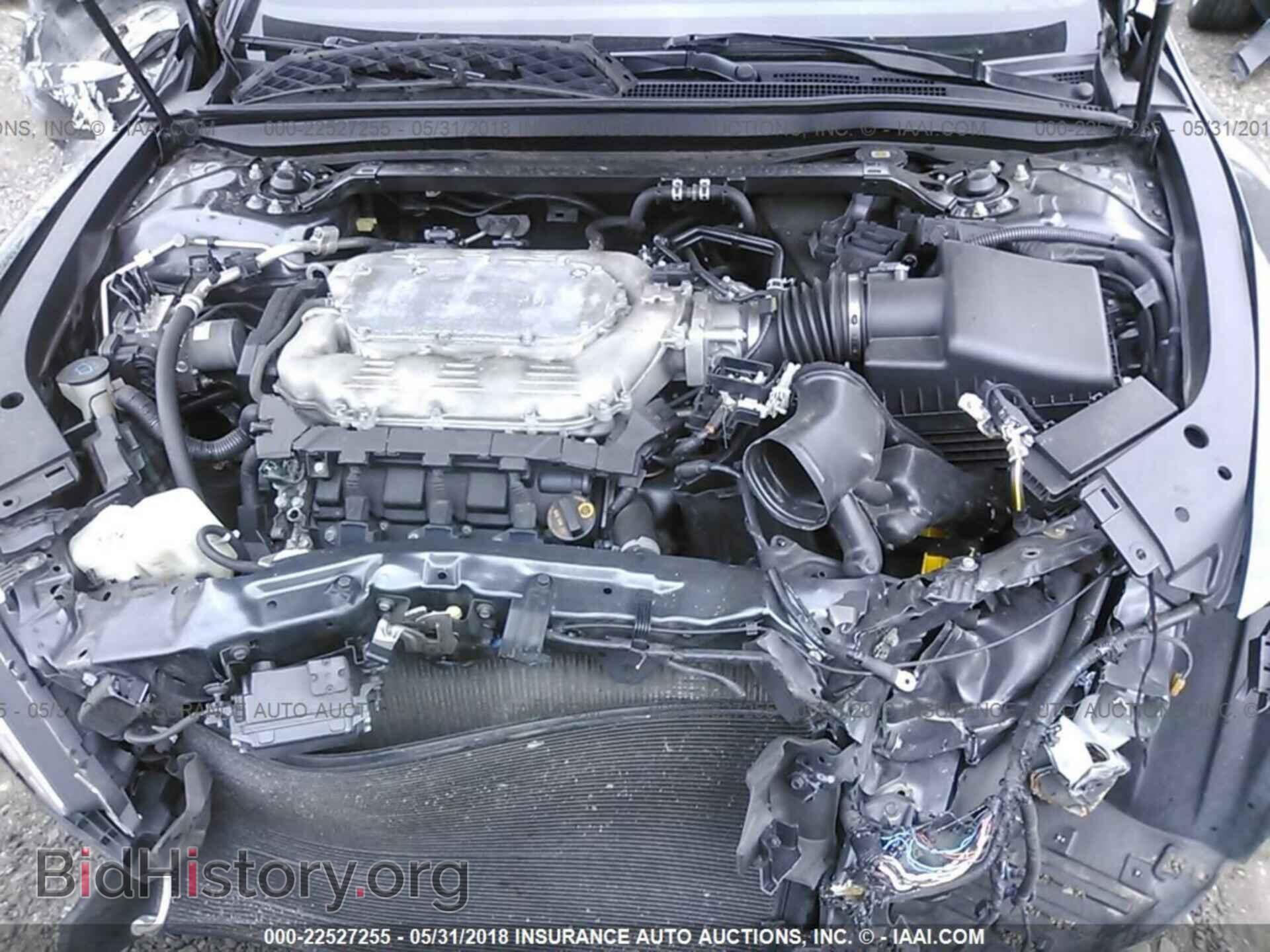 2014 Acura Rlx - VIN: JH4KC1F96EC001377 - Photo 10