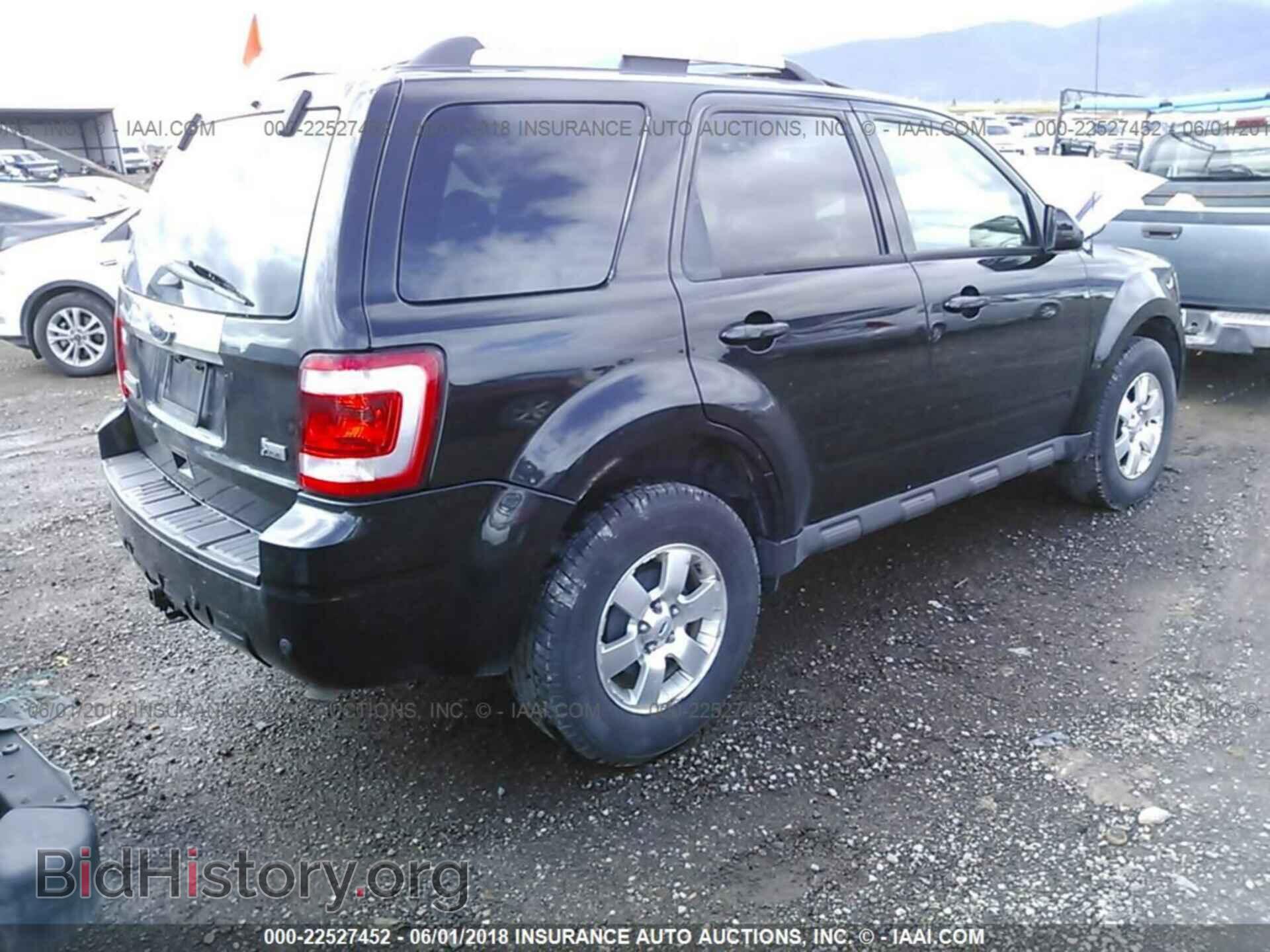 2011 Ford Escape - VIN: 1FMCU9EG8BKB14195 - Фото 4