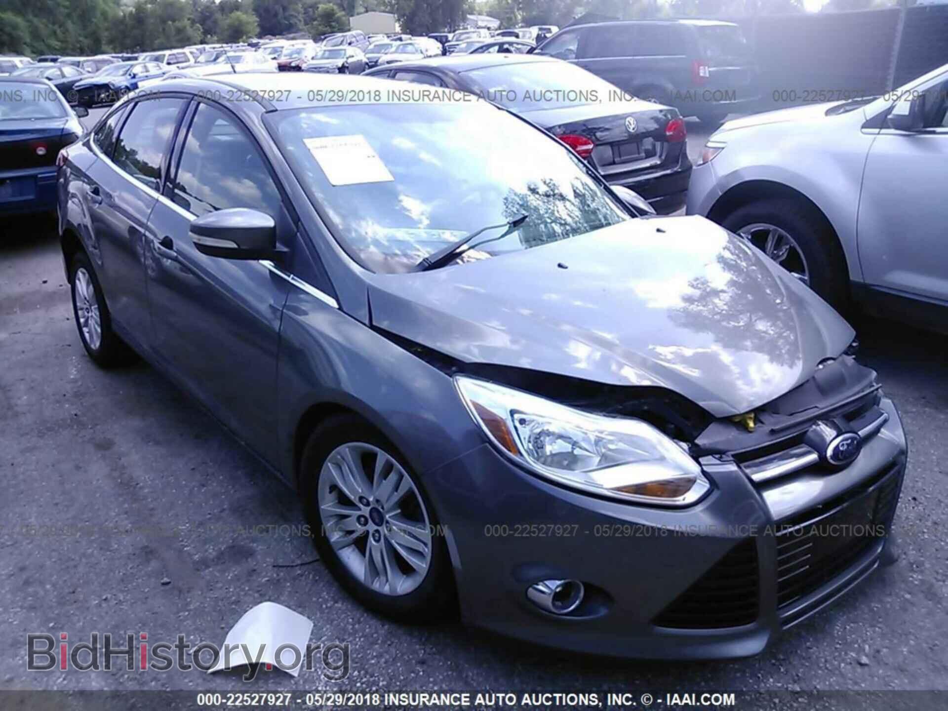 Photo 1FAHP3H22CL373023 - Ford Focus 2012
