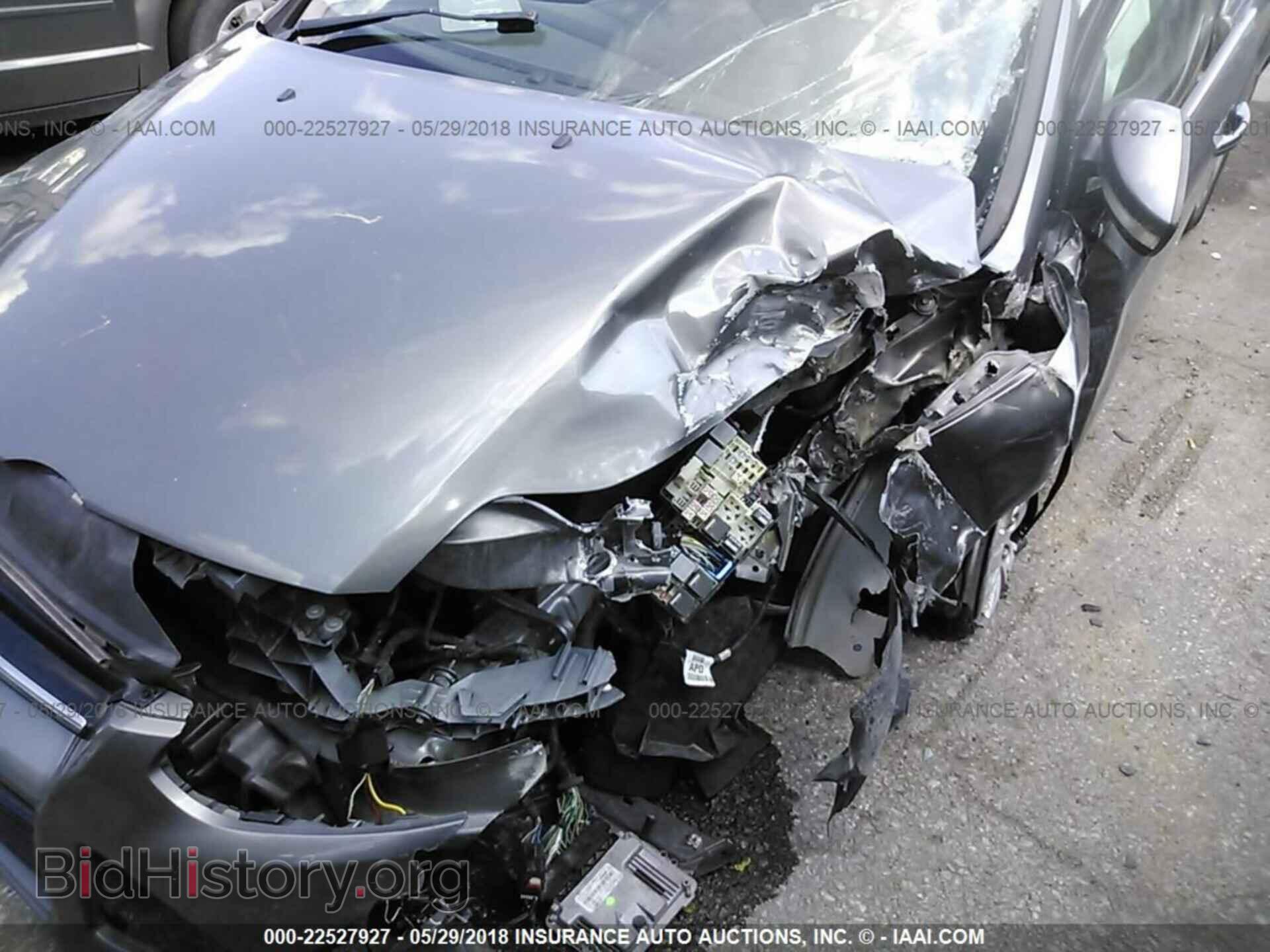 2012 Ford Focus - VIN: 1FAHP3H22CL373023 - Photo 6