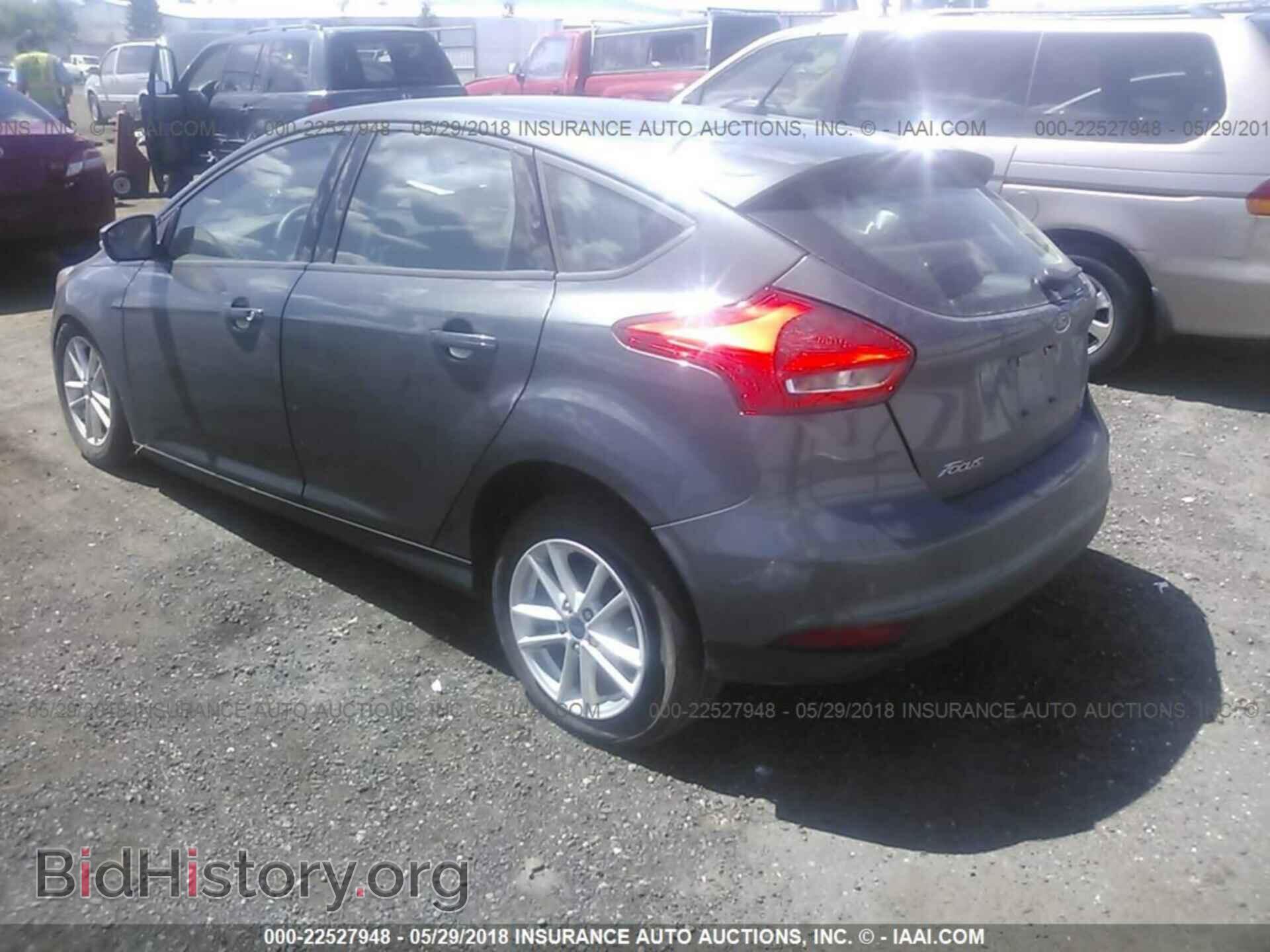 2016 Ford Focus - VIN: 1FADP3K23GL400937 - Фото 3